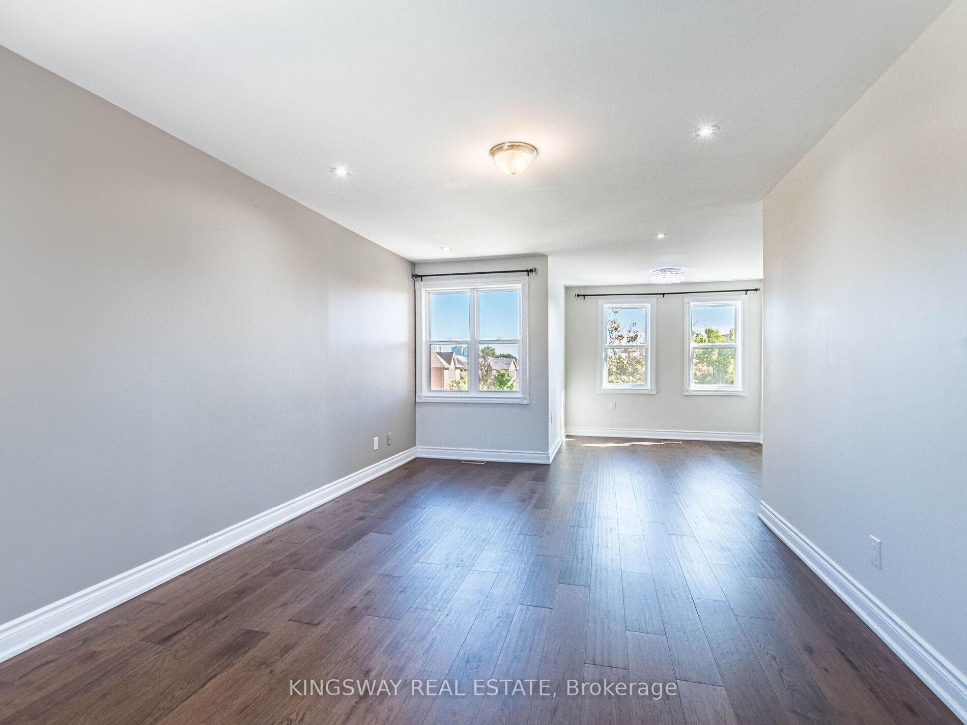58 Leeward Drive photo 24