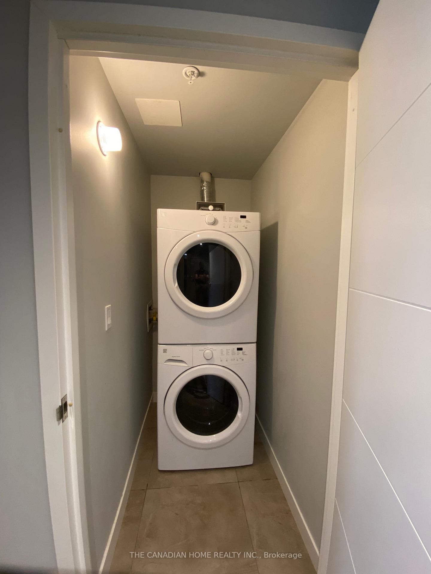 62 Balsam Street Unit H303 photo 8