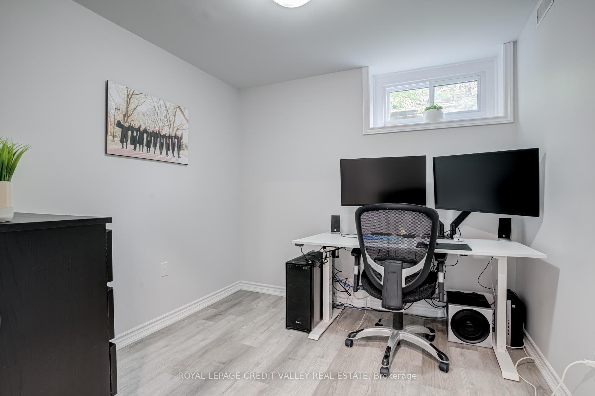 33 Briarlea Road photo 31