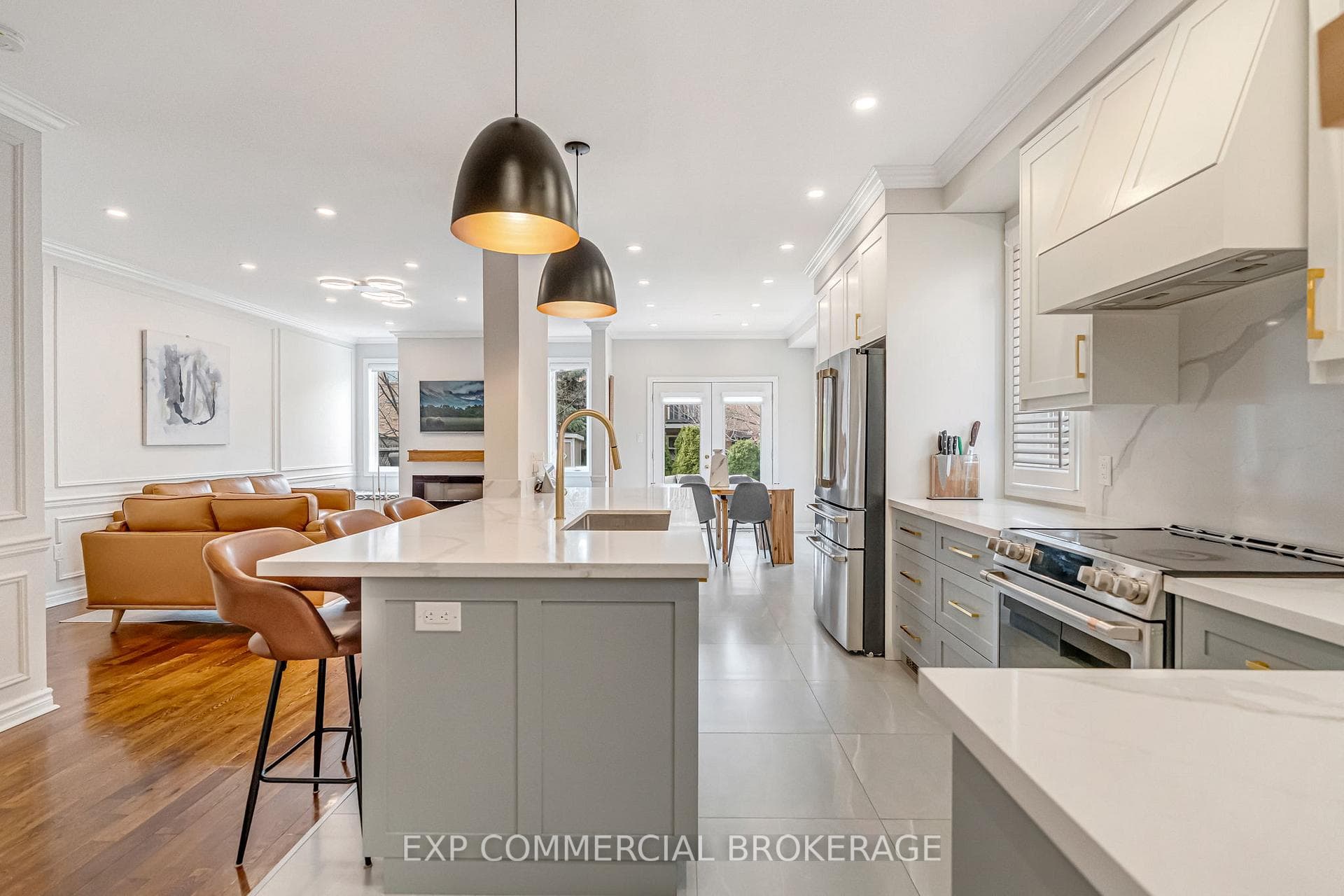 2264 Highcroft Road photo 7