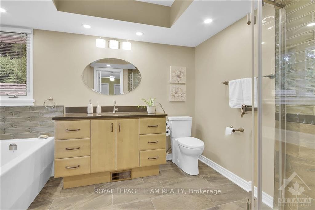 25 GLENDENNING Drive photo 19