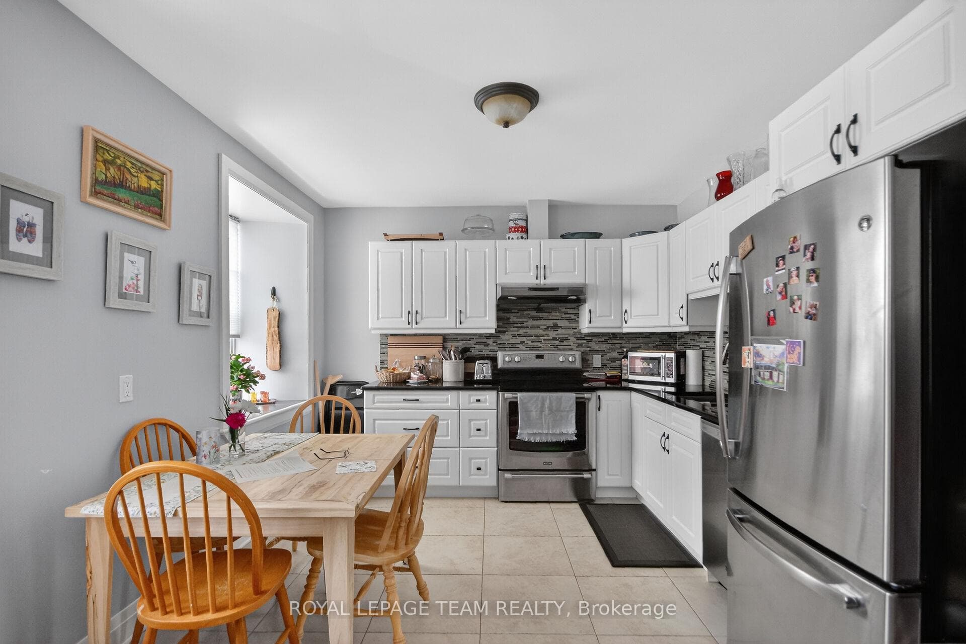 212-224 St Lawrence Street photo 20