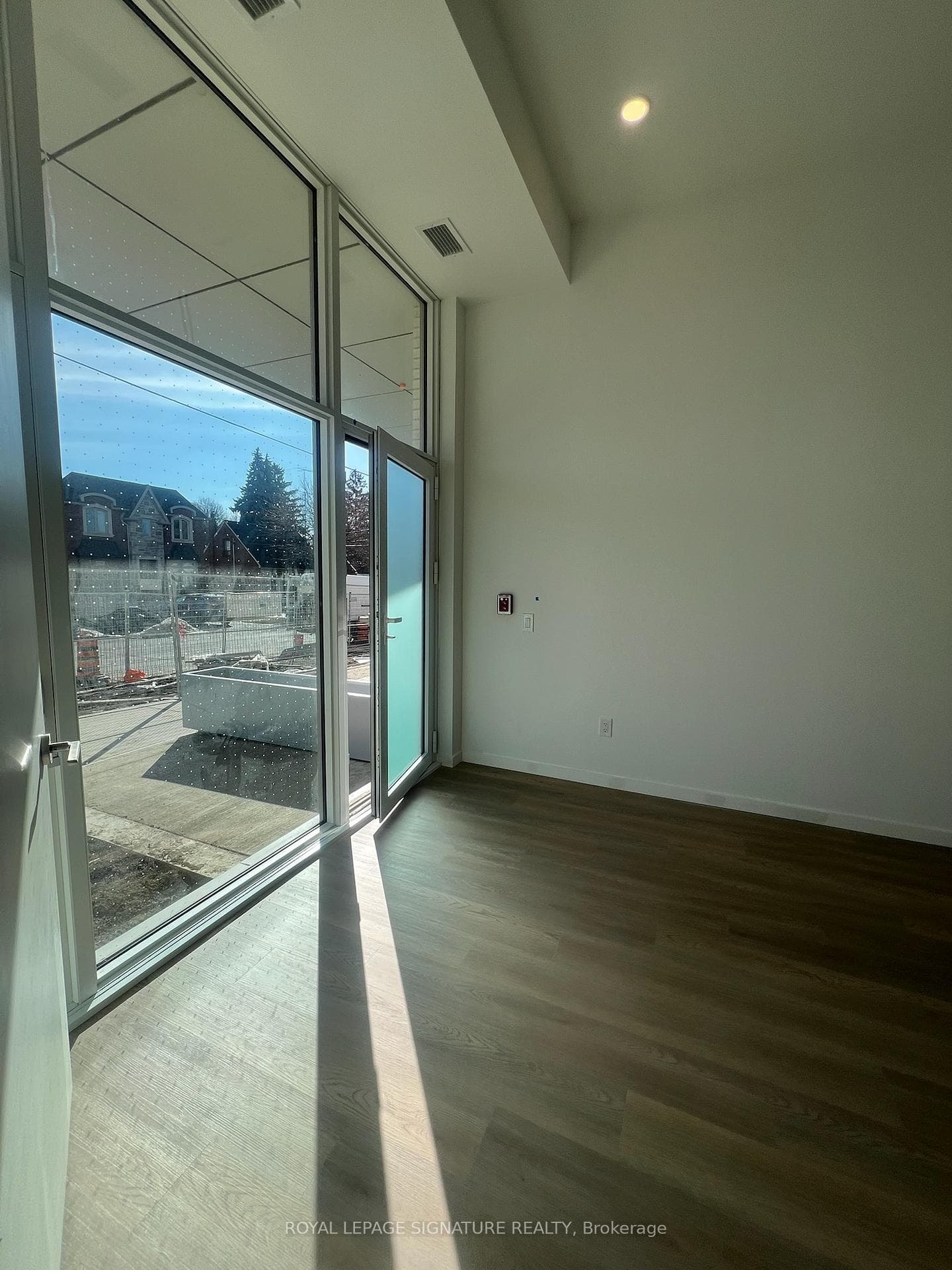 150 Wesley Street Unit 101 photo 15