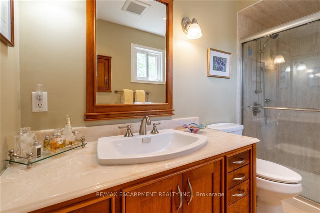 2522 Cavendish Drive photo 22
