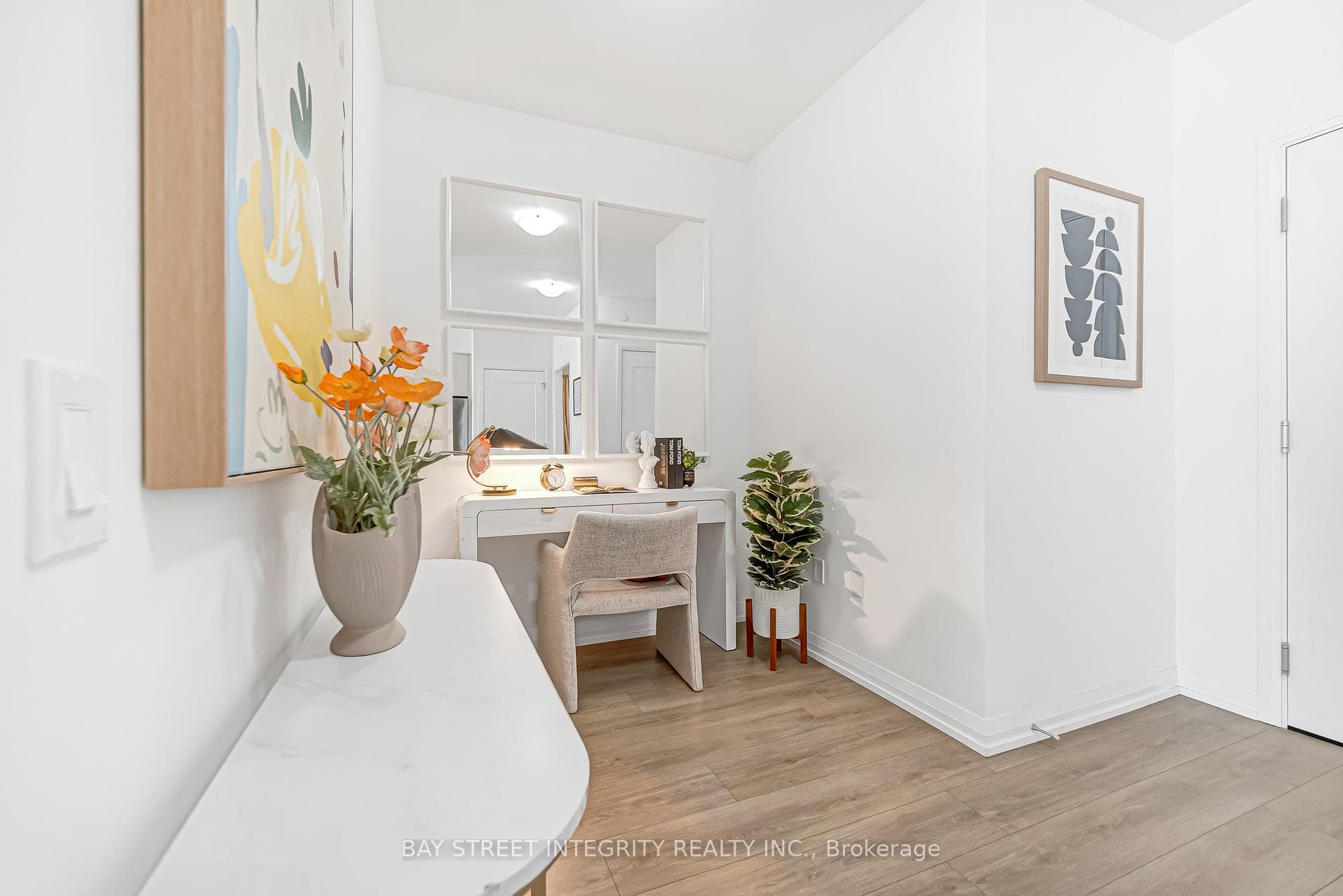 50 Dunfield Avenue Unit 1014 photo 11
