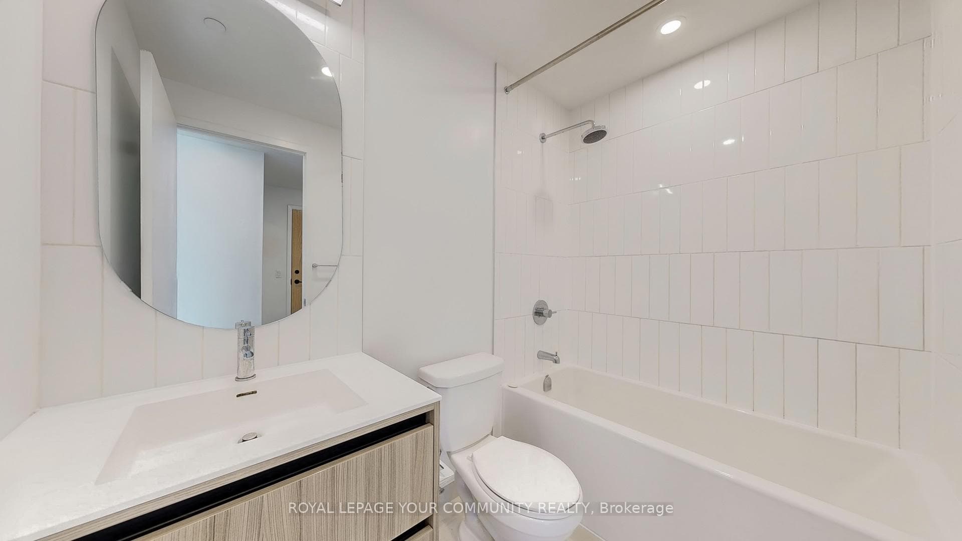 8 Beverley Glen Boulevard Unit 626 photo 18