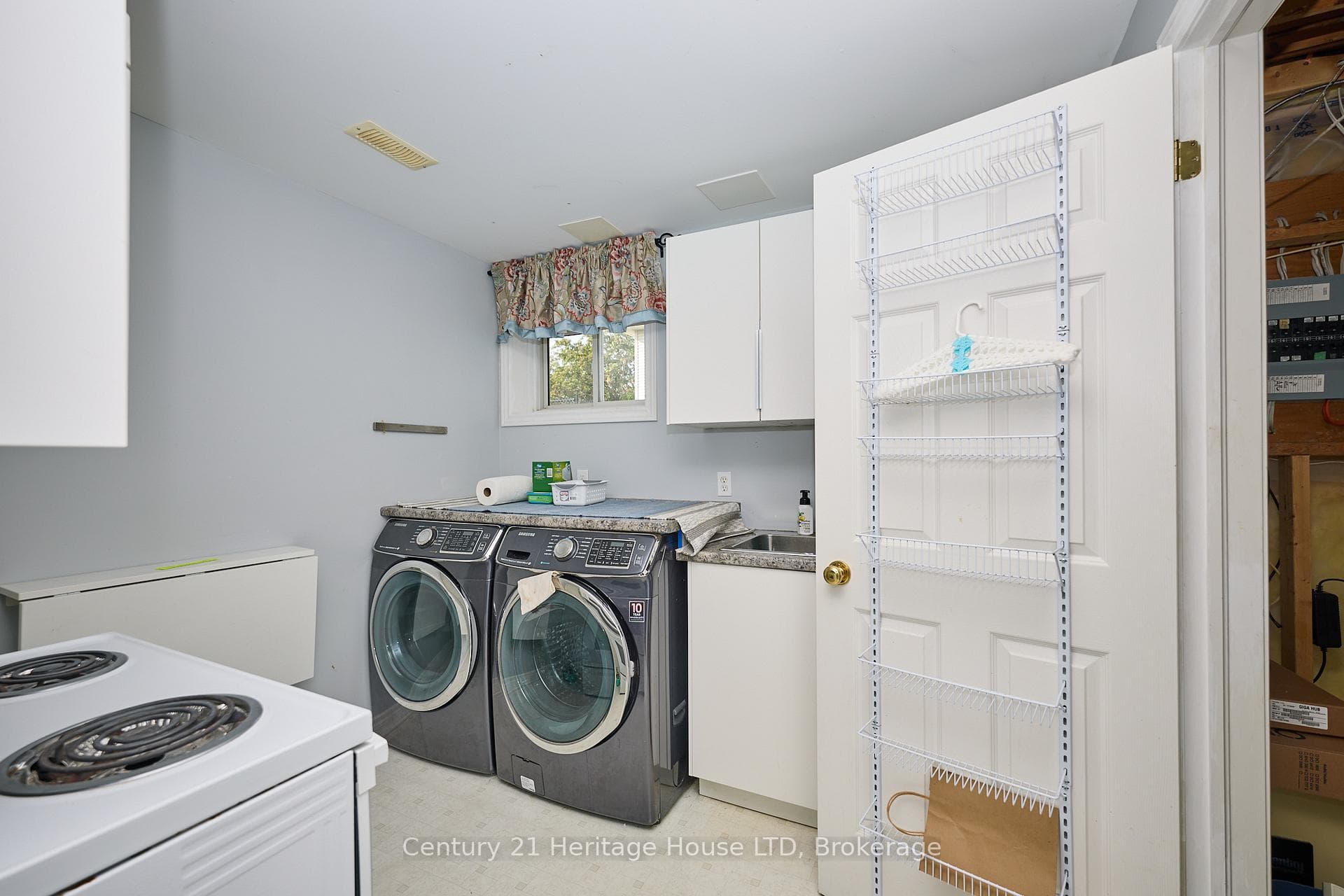 358 Antoinette Road photo 24