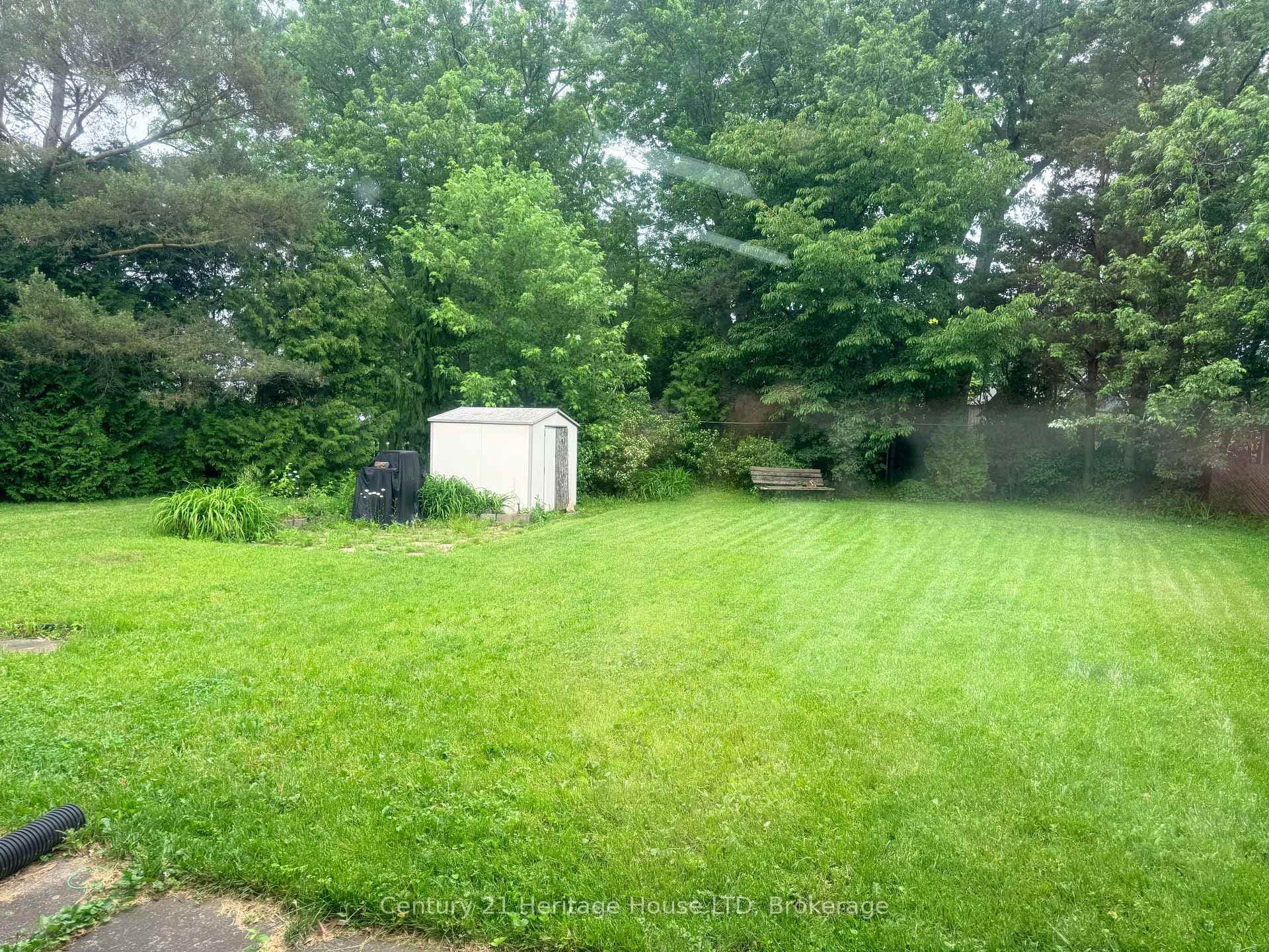 7643 Cavendish Drive photo 12