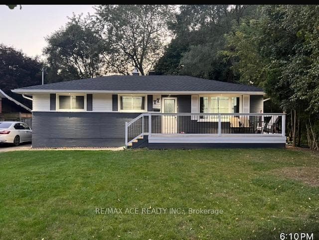 77 Stuart Street photo 1