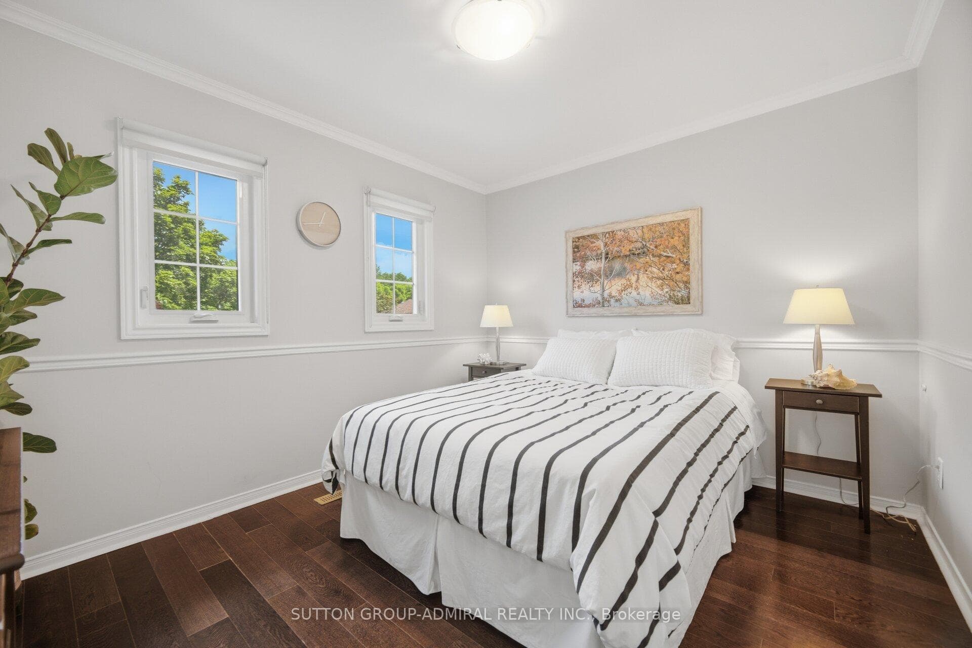 70 Topham Crescent photo 35