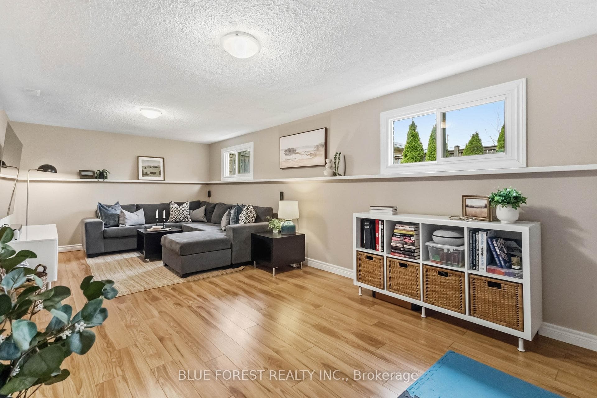 993 Glenbanner Road photo 30
