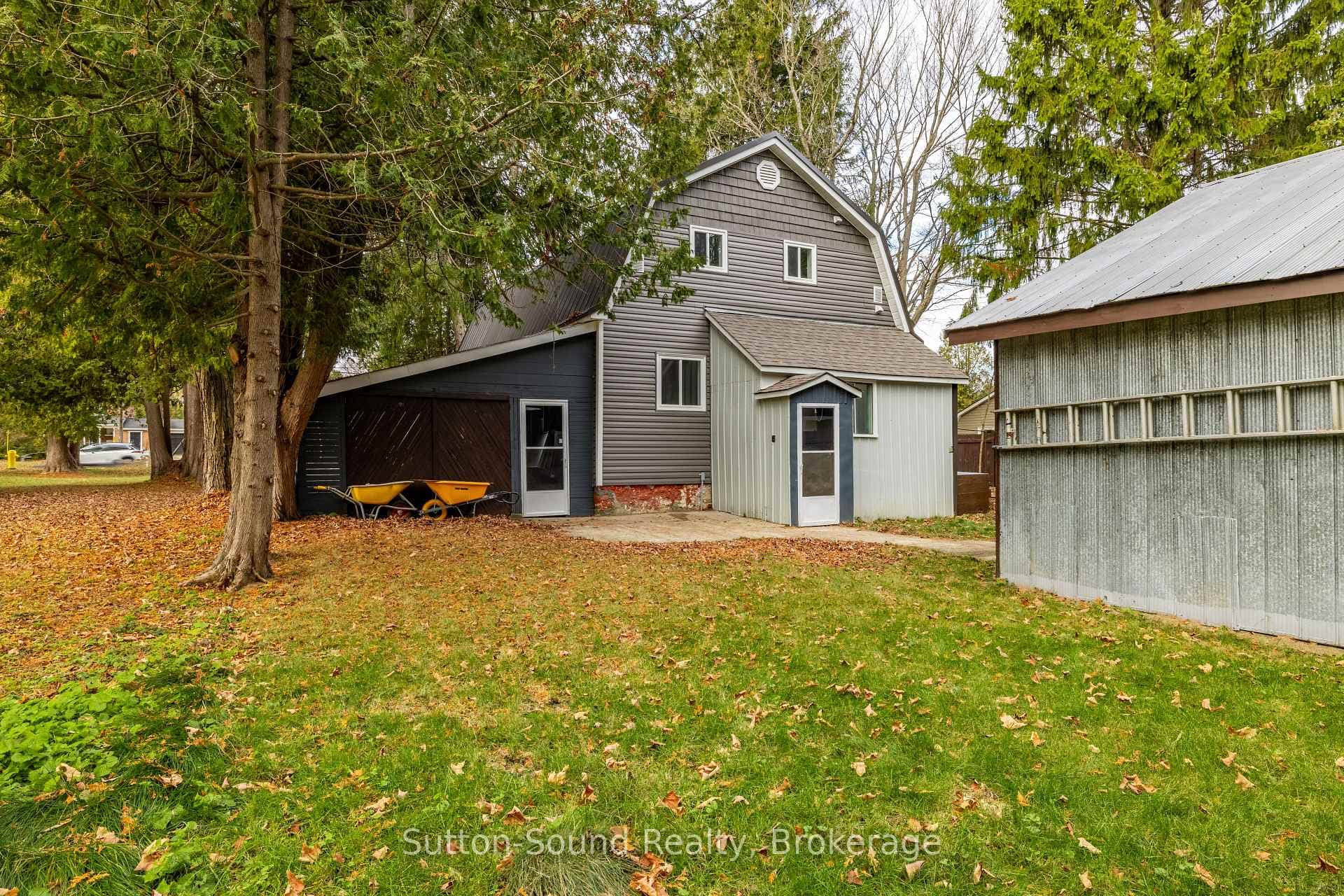 318777 Grey Road 1 Road photo 37
