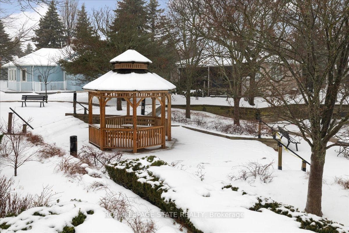 500 Silverbirch Boulevard Unit 101 photo 42