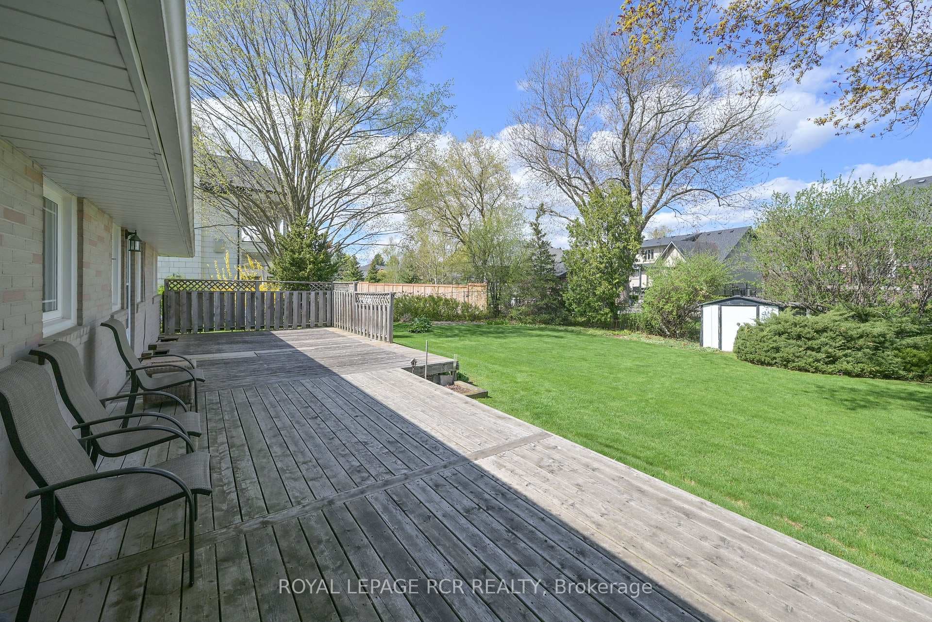 47 Elizabeth Drive photo 36