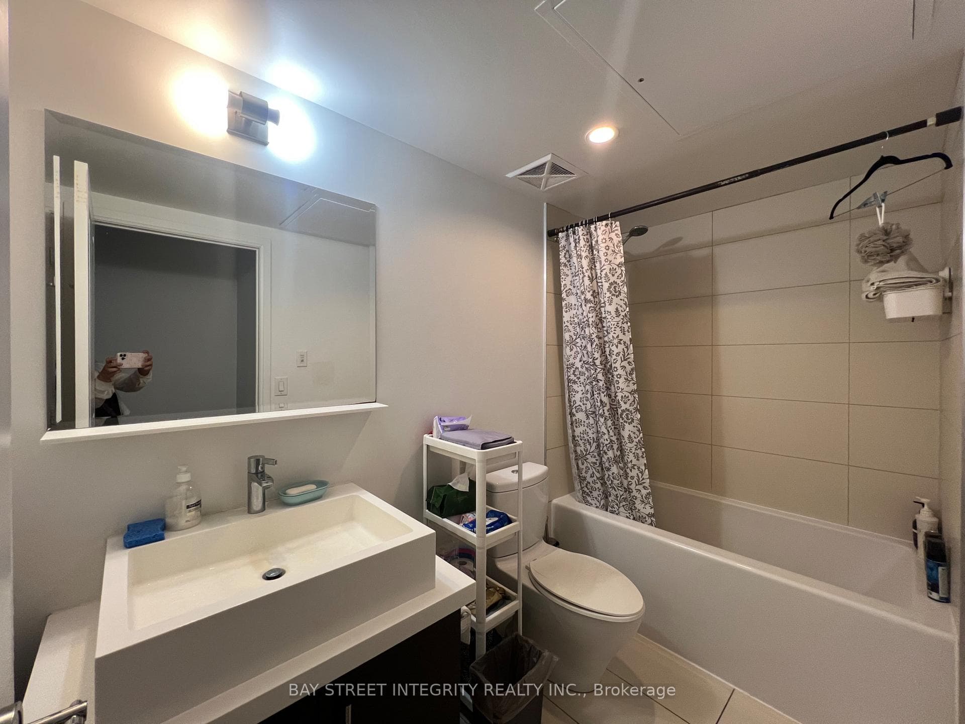 1080 Bay Street Unit 701 photo 5