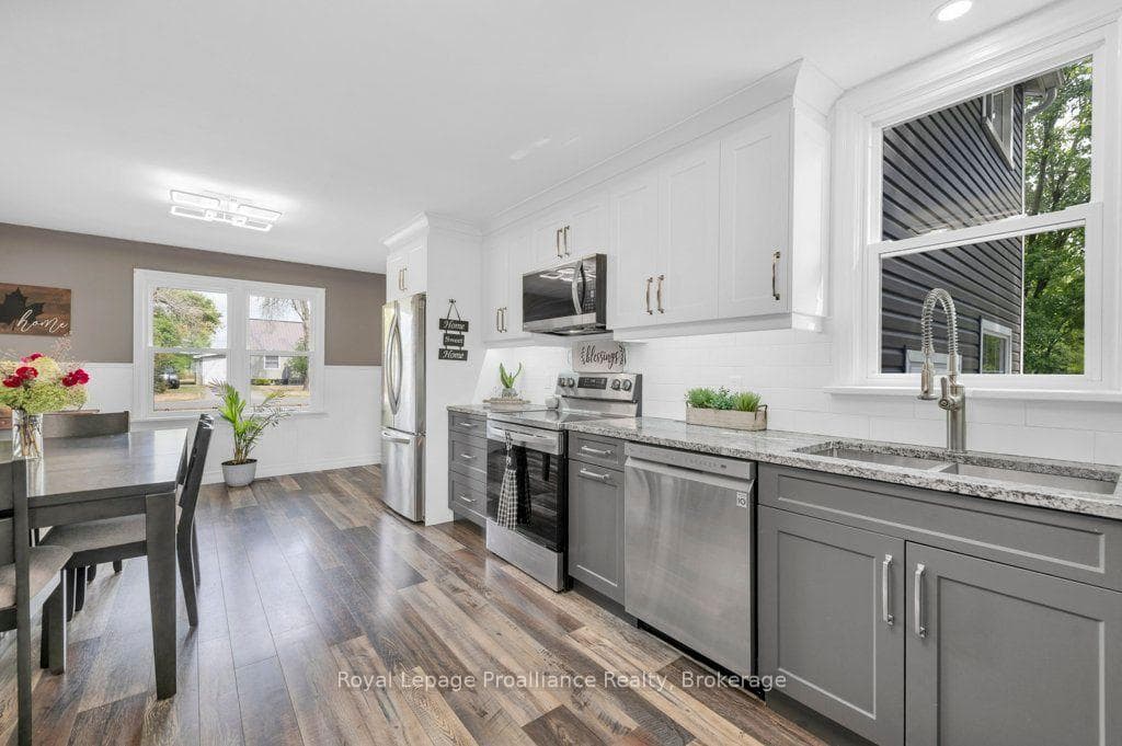 425 Rosebush Road photo 8