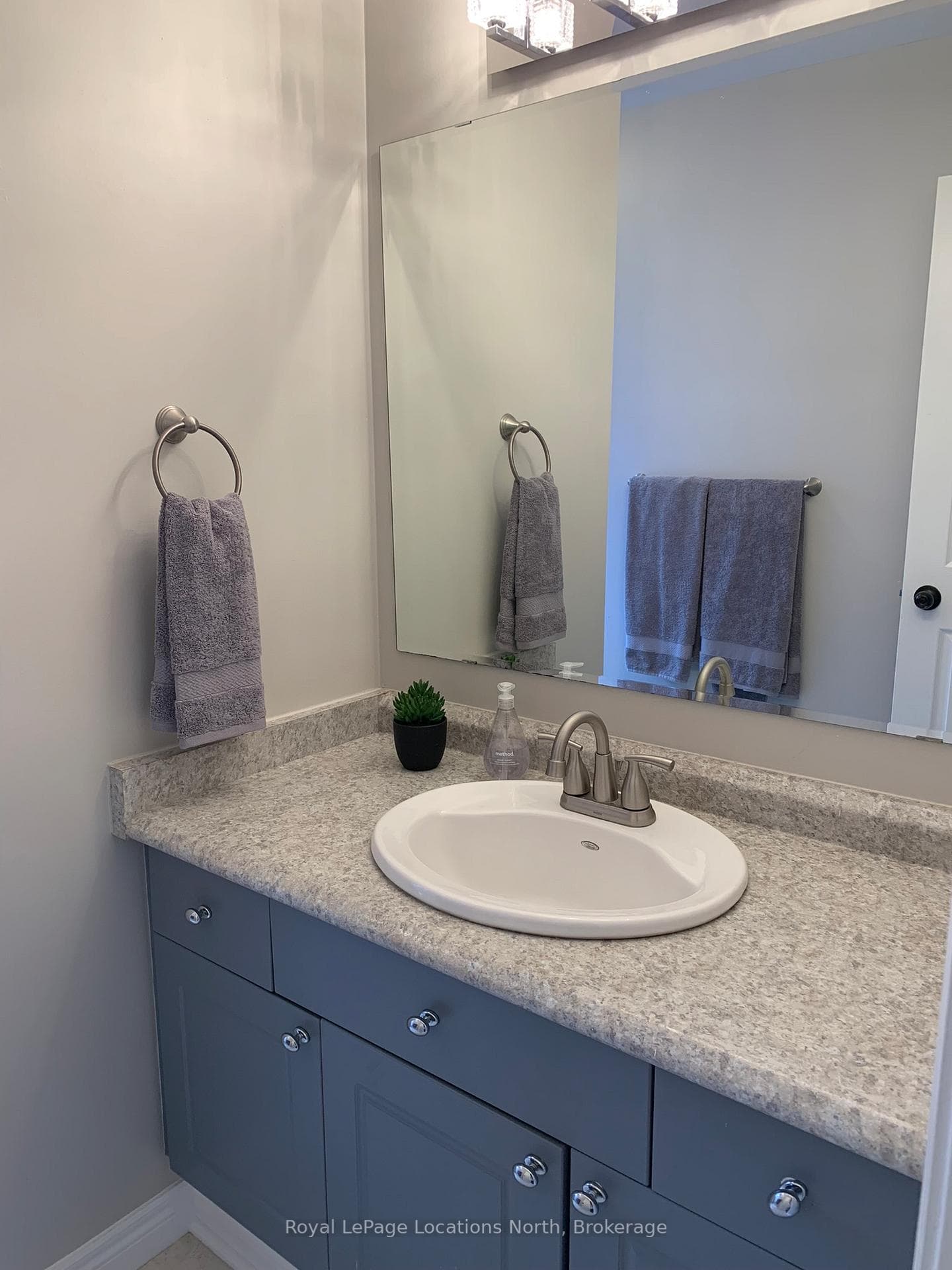 20 Connor Avenue photo 23