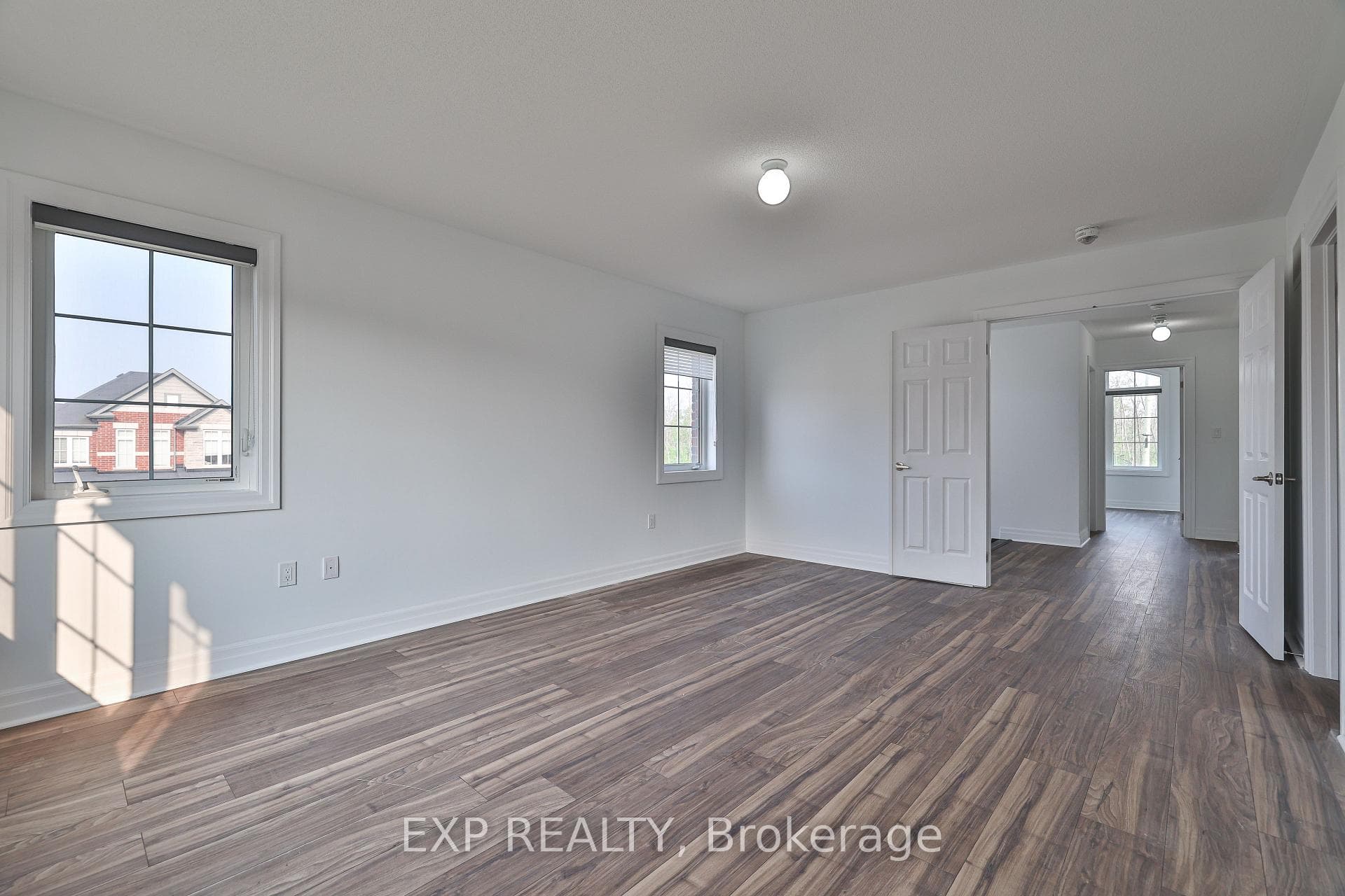 1487 Farrow Cres Crescent photo 22