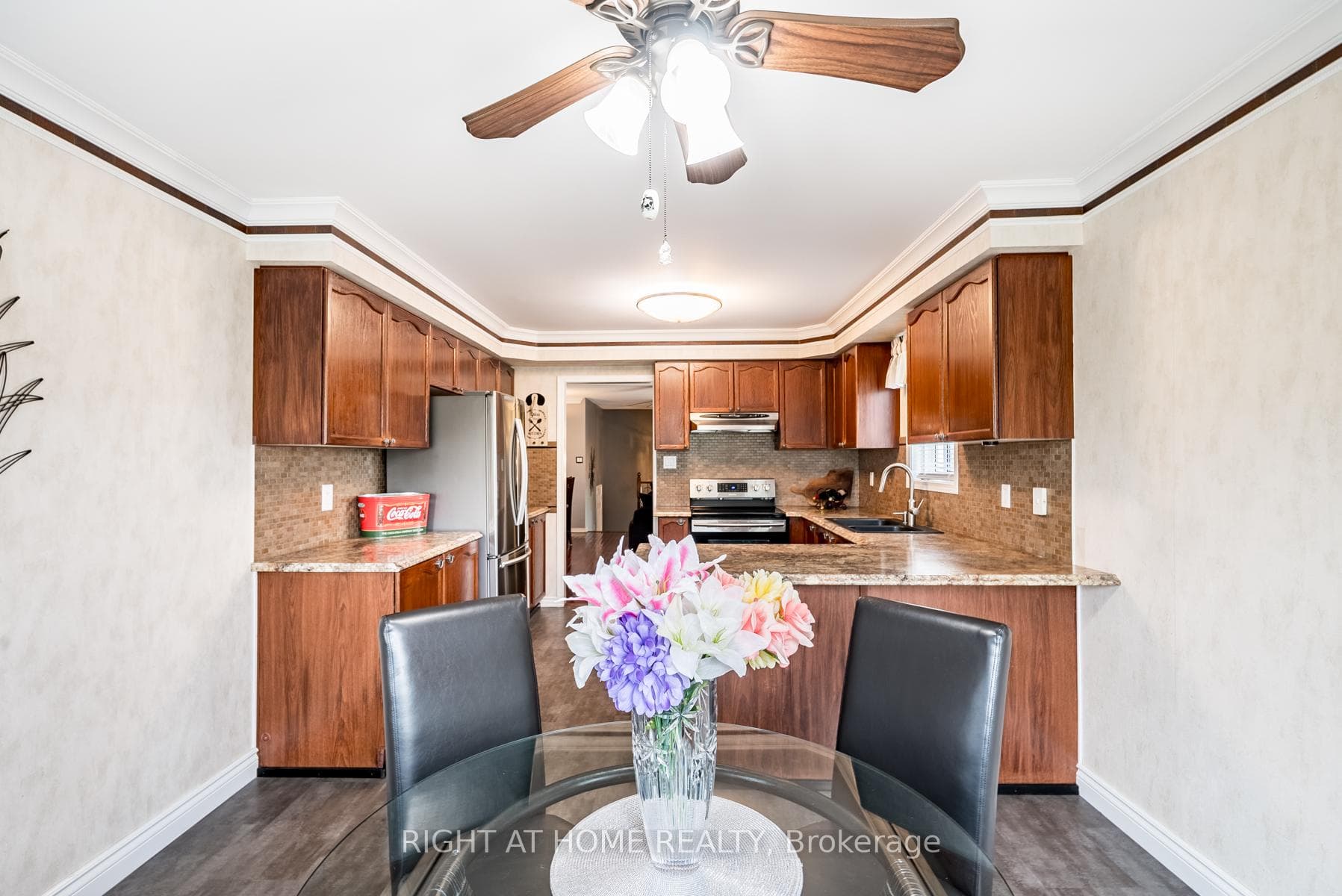 59 Tilley Road photo 14