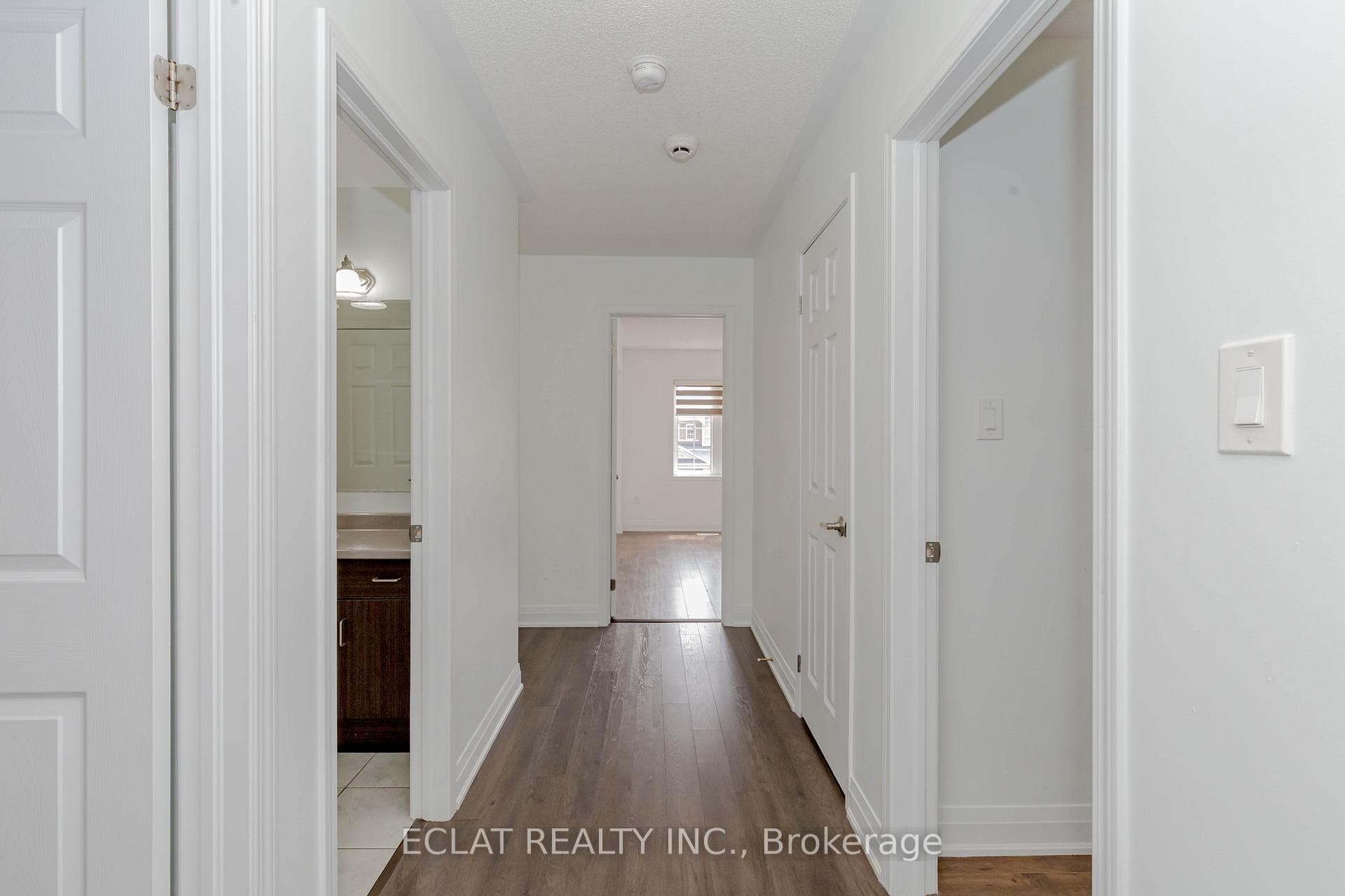 86 Enford Crescent photo 18