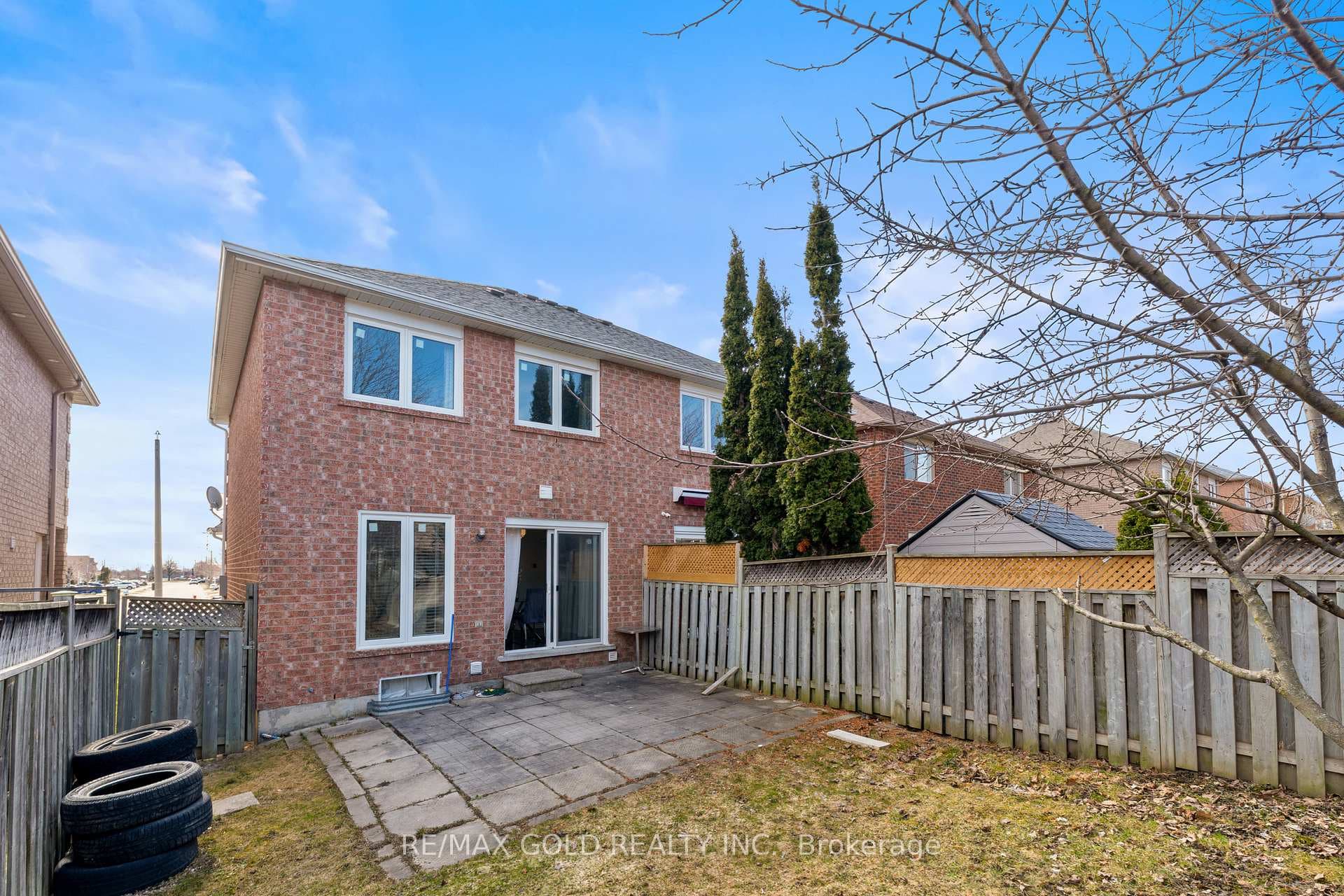 86 Oatfield Road photo 27