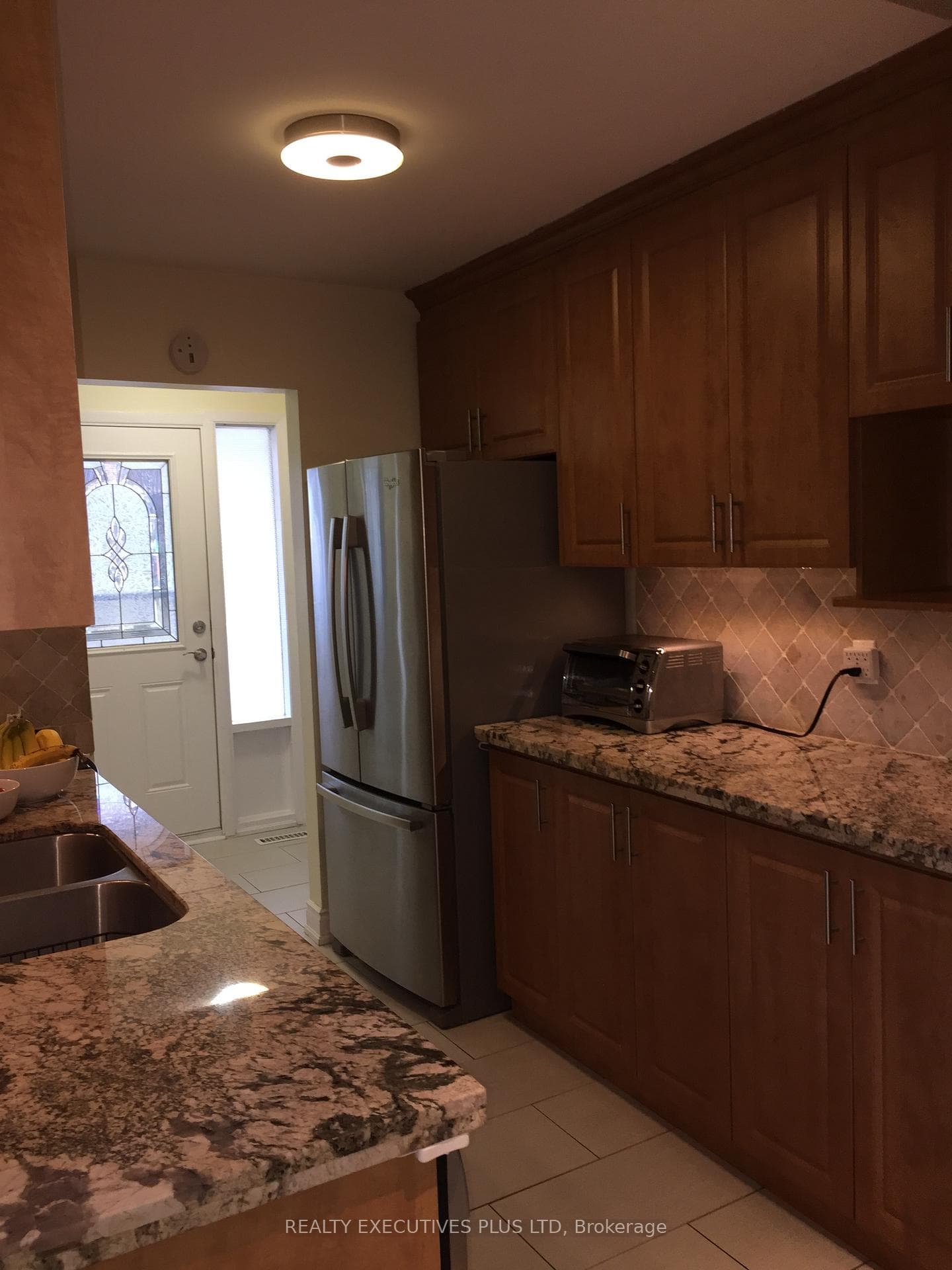 80 Montjoy Crescent photo 8