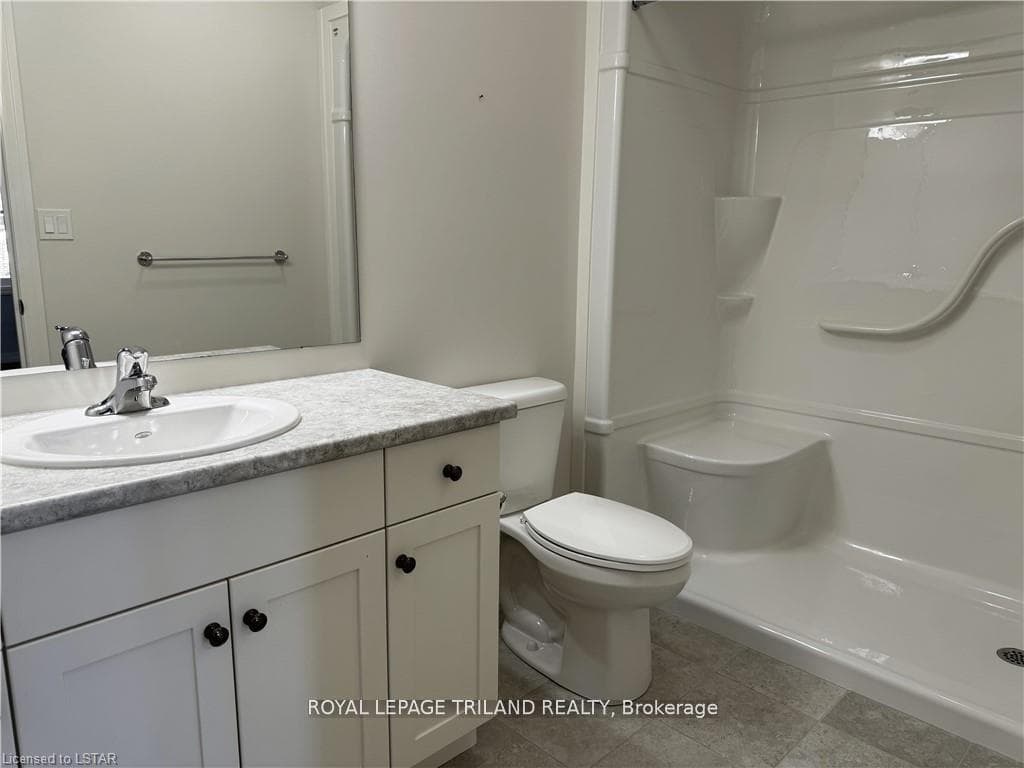 58 Cortland Terrace photo 13