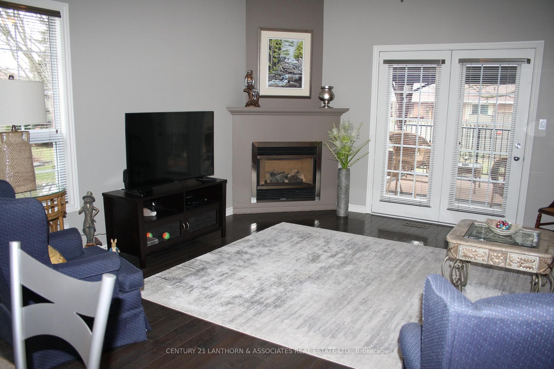 14 Linden Lane photo 9