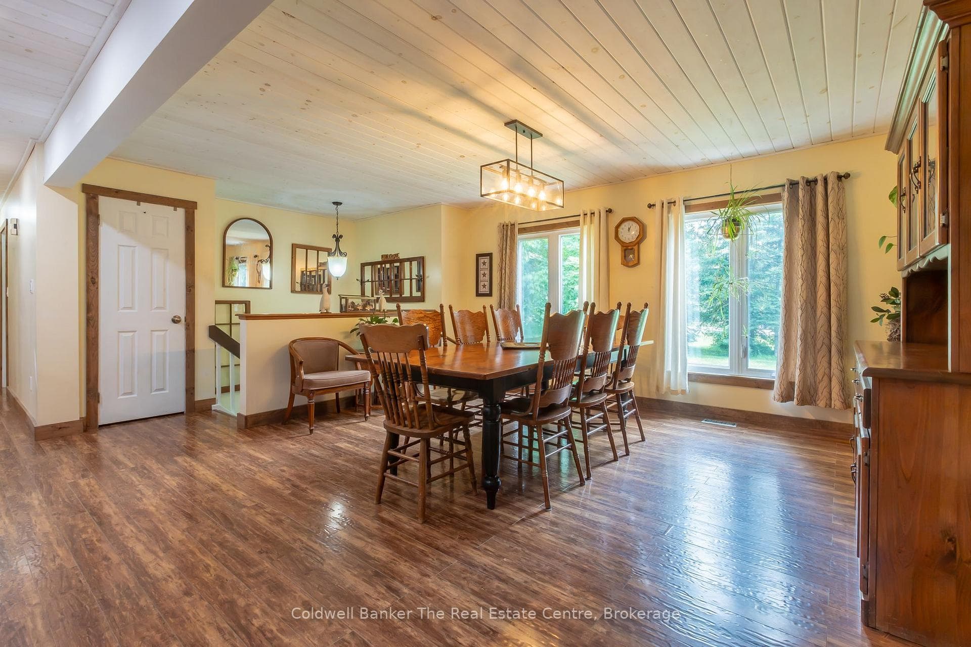 78 Glencairn Crescent photo 10