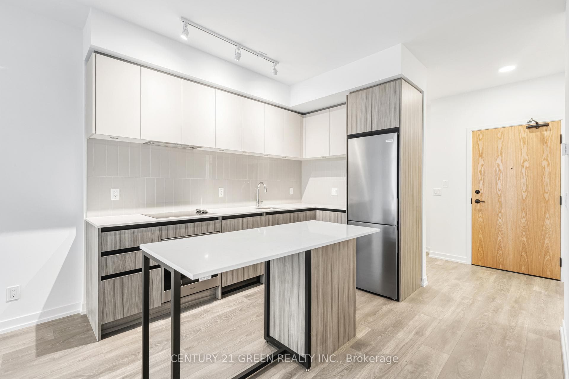 8 Beverley Glen Boulevard Unit 809 photo 16
