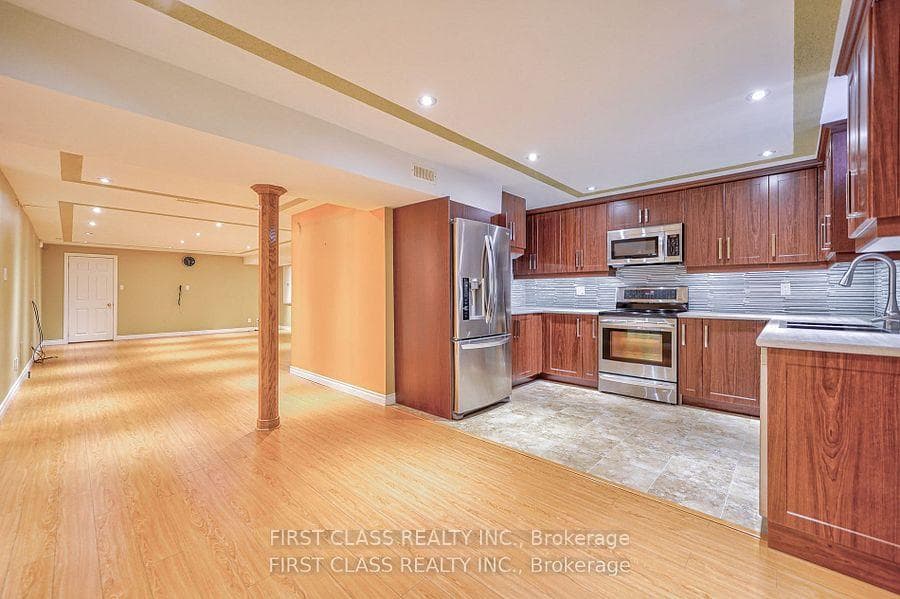 12 Glaceport Crescent photo 19