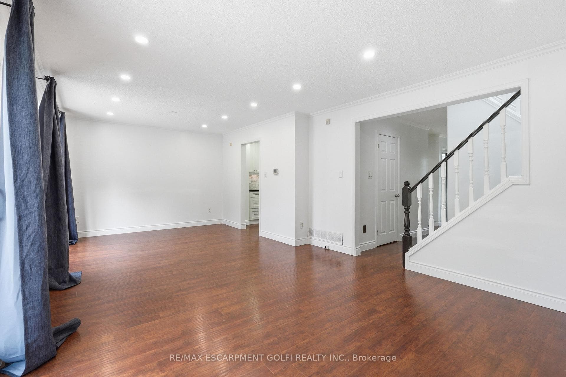 95 Birchpark Drive photo 16