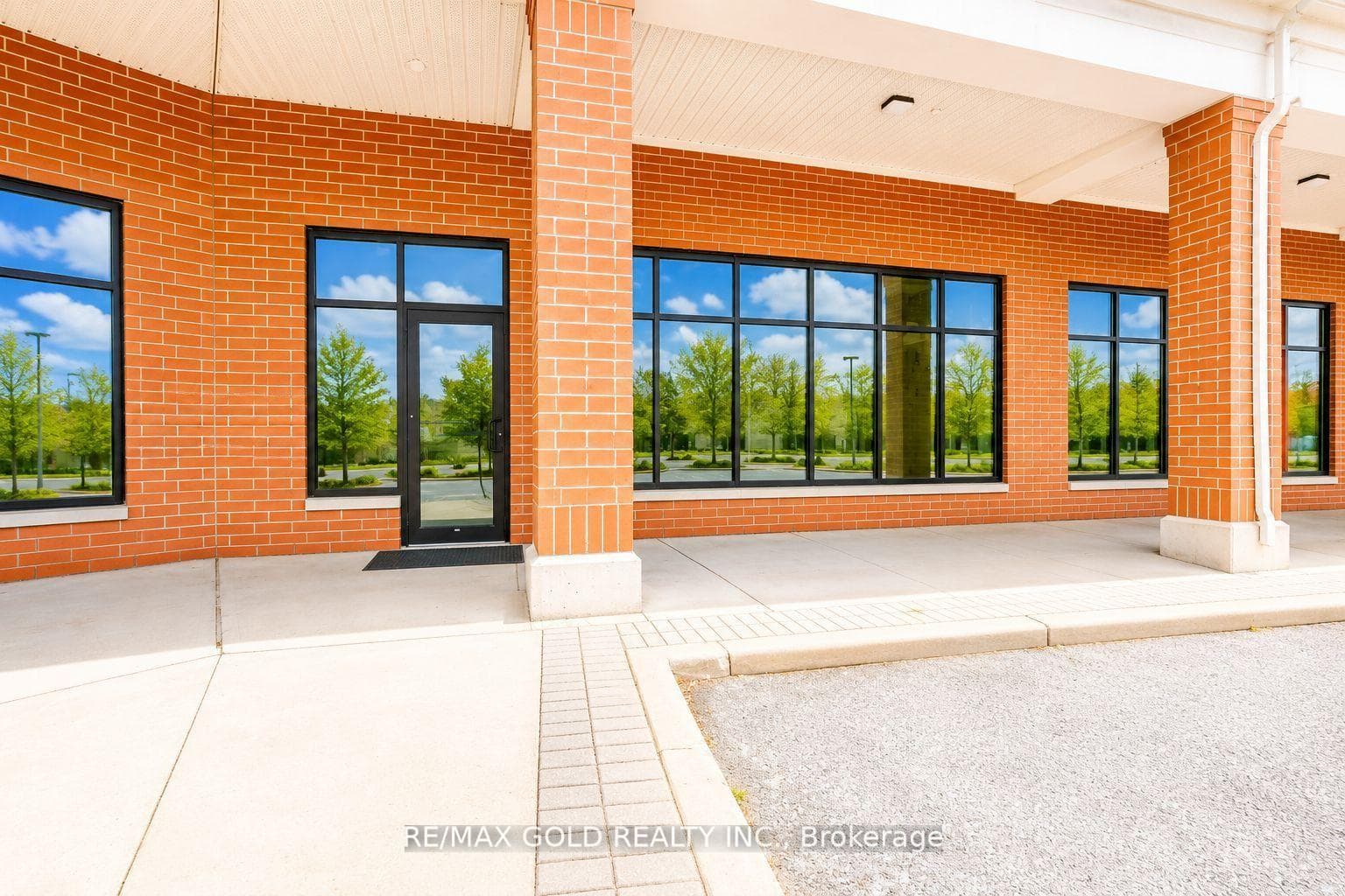 900 Jamieson Parkway Unit 15 photo 24
