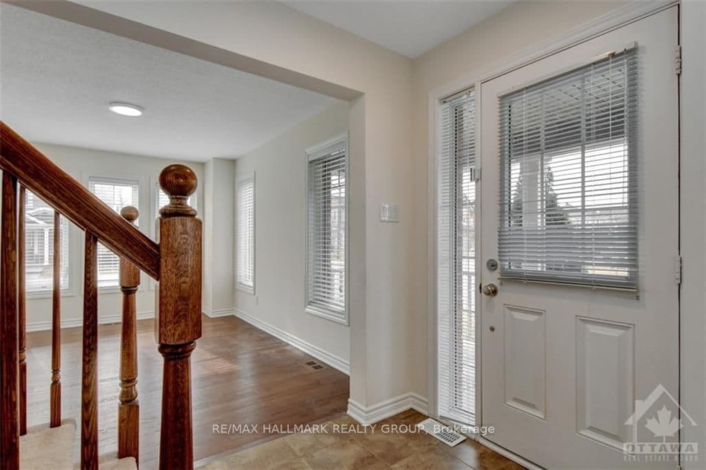 755 MALOJA Way photo 5