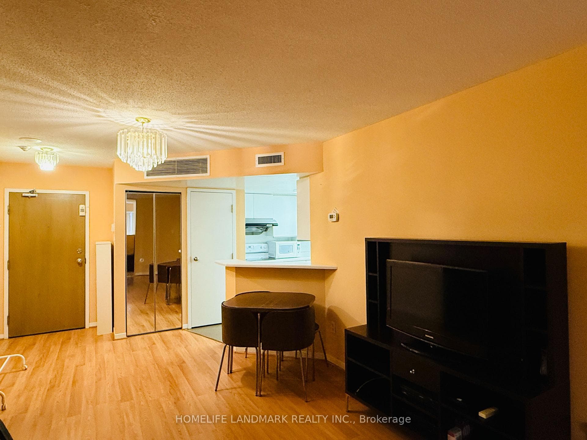 1001 bay Street Unit 1106 photo 11