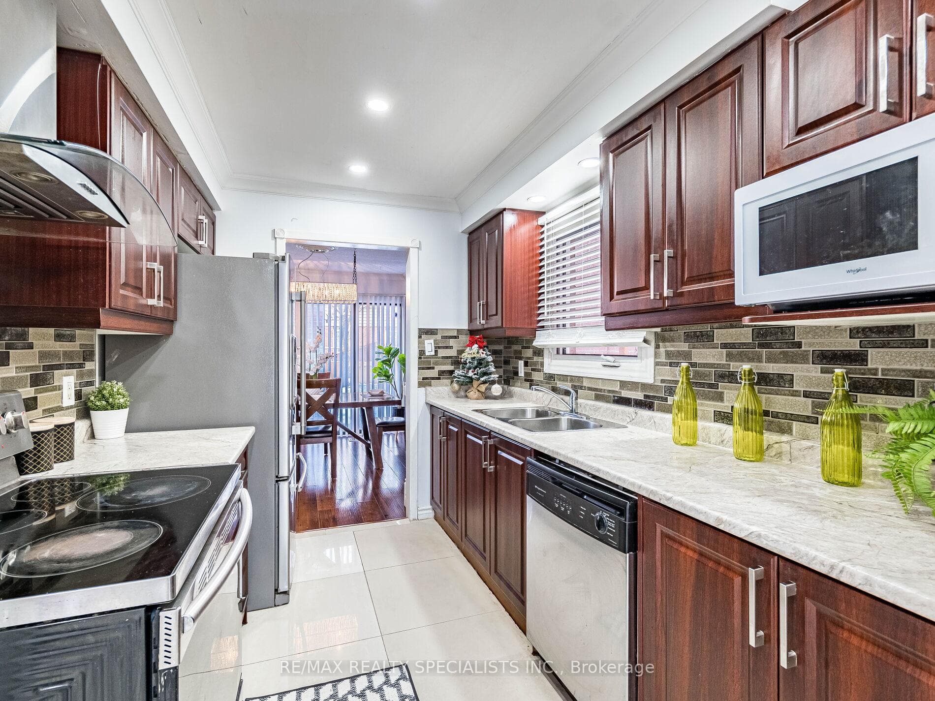 21 Foxacre Row photo 7