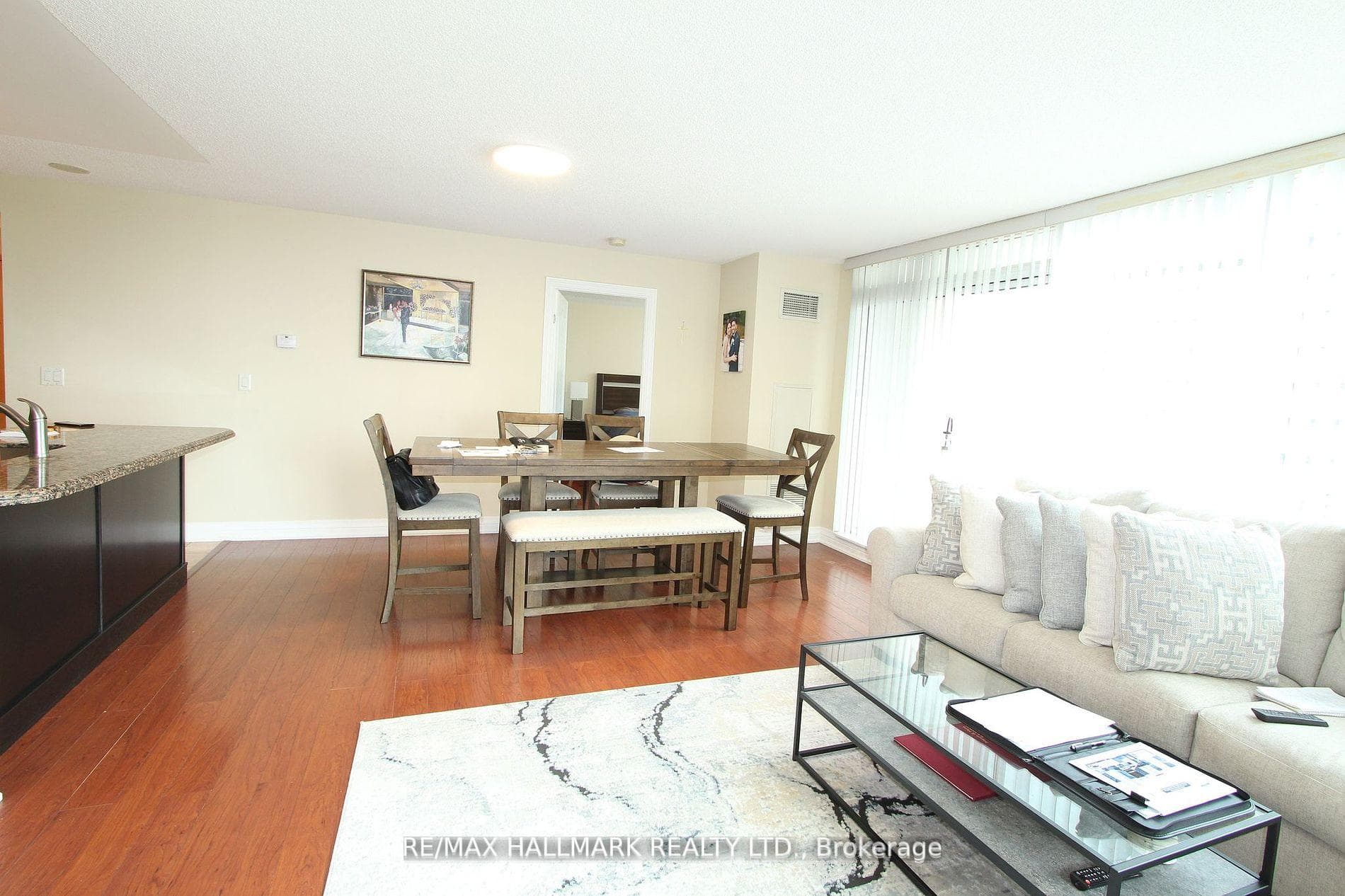 48 Suncrest Boulevard Unit 518 photo 5