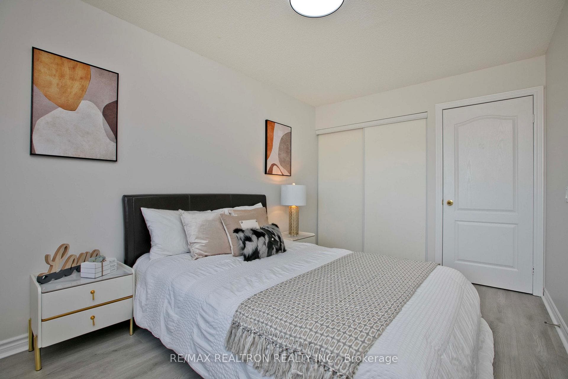 117 Omni Drive Unit 19 photo 17