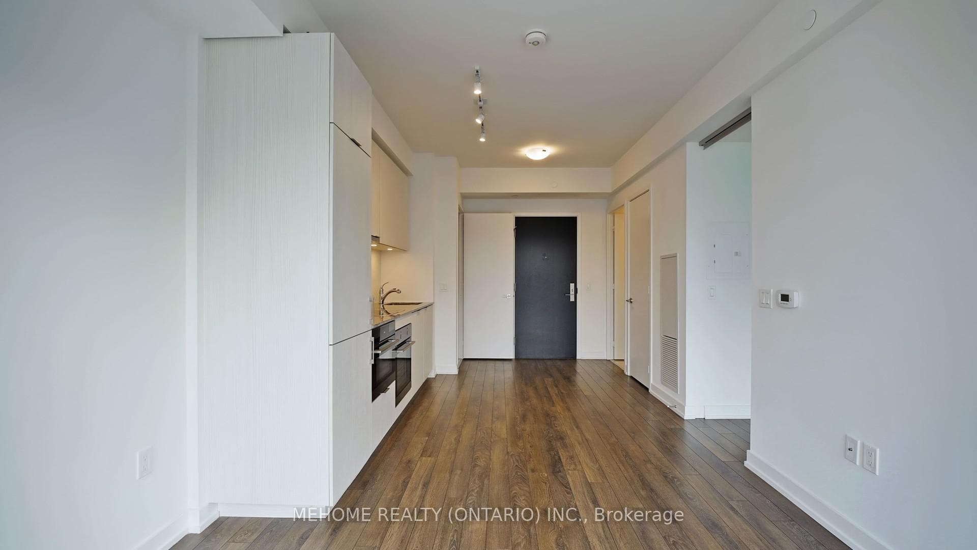 158 Front Street Unit 1204 photo 15