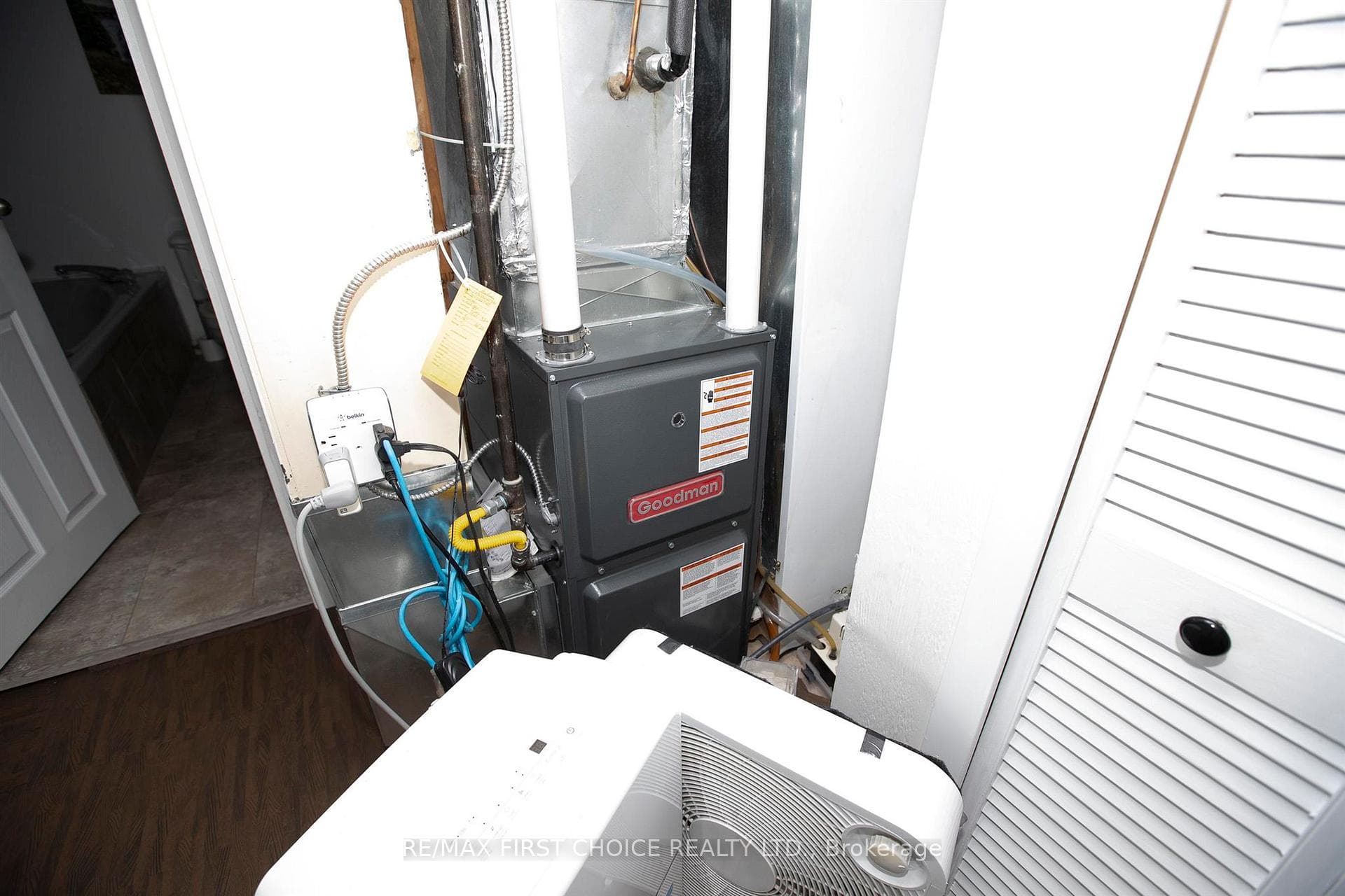 139 Burriss Street photo 25