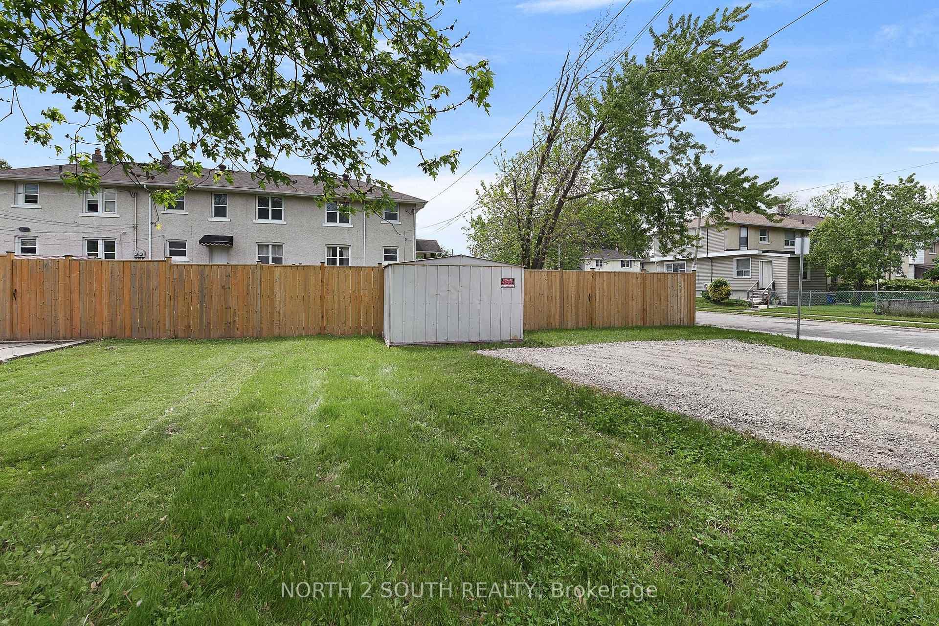 1604 Bruce Avenue photo 22