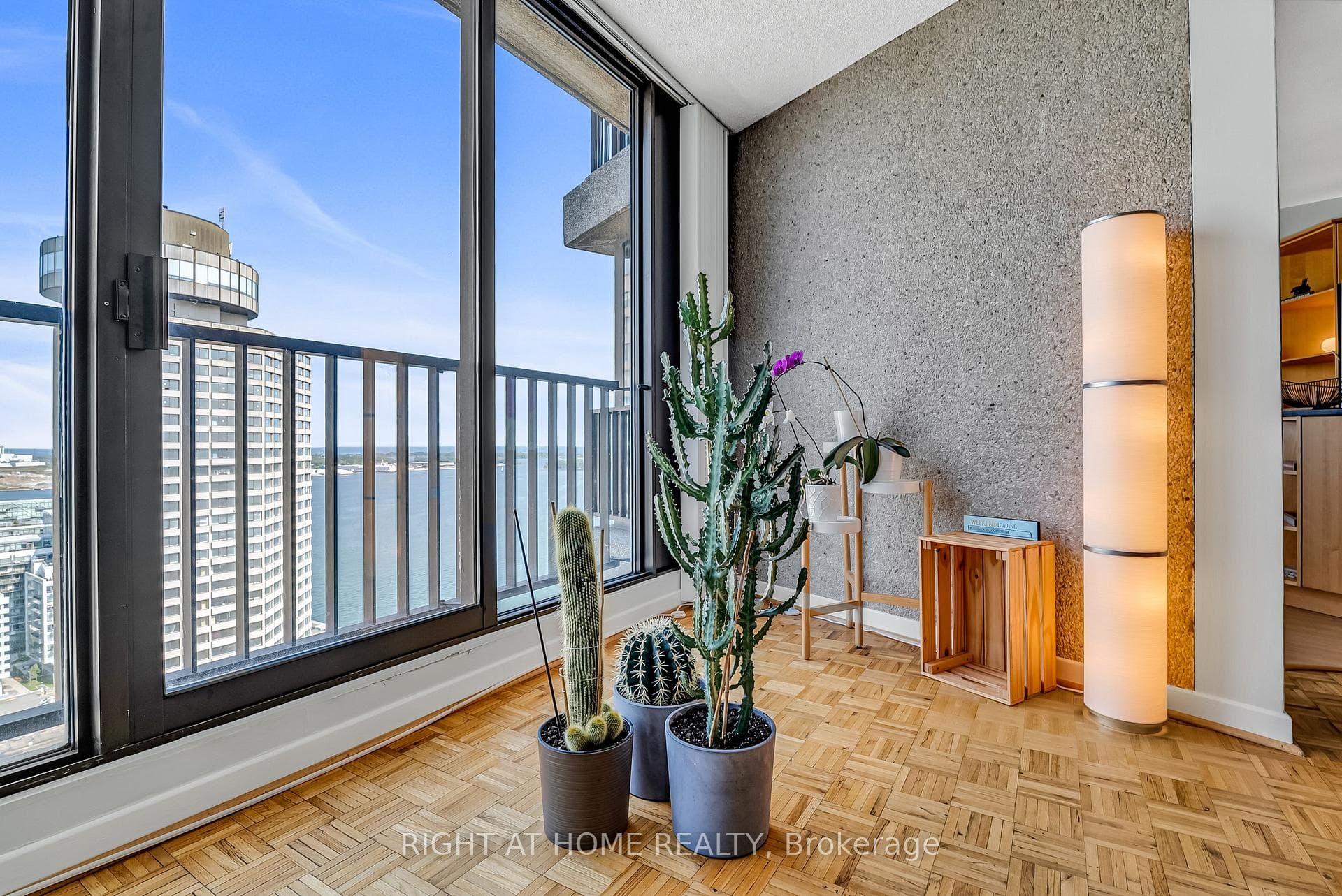 33 Harbour Square Unit 3028 photo 7