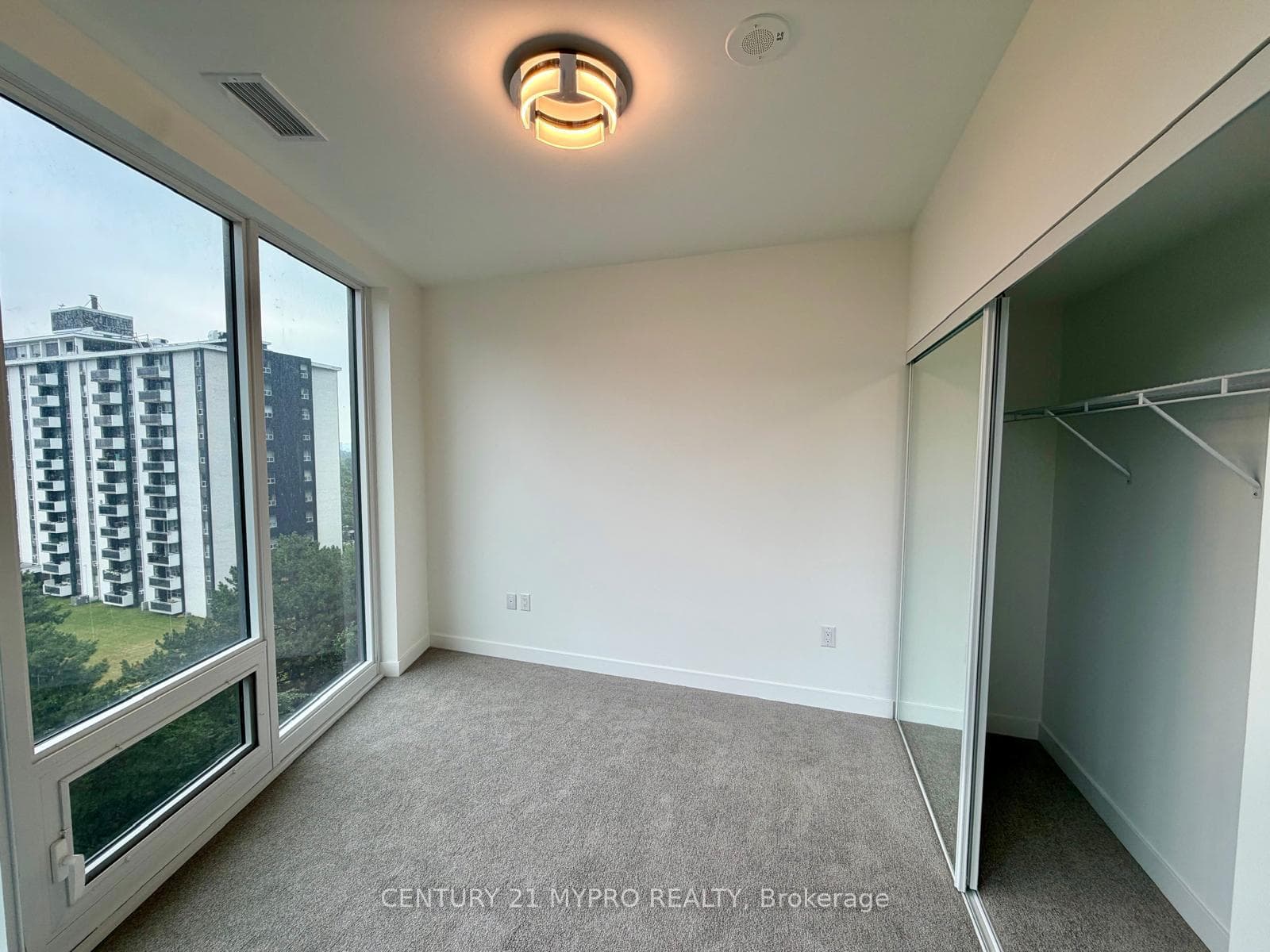 4010 Eglinton Avenue Unit 703 photo 8