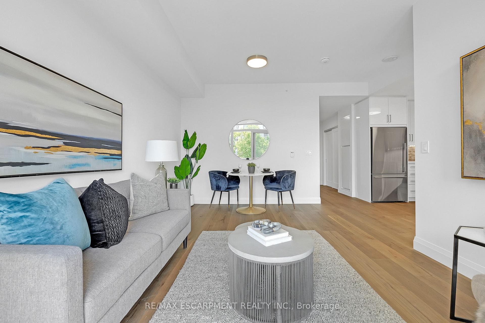 500 Brock Avenue Unit 501 photo 14