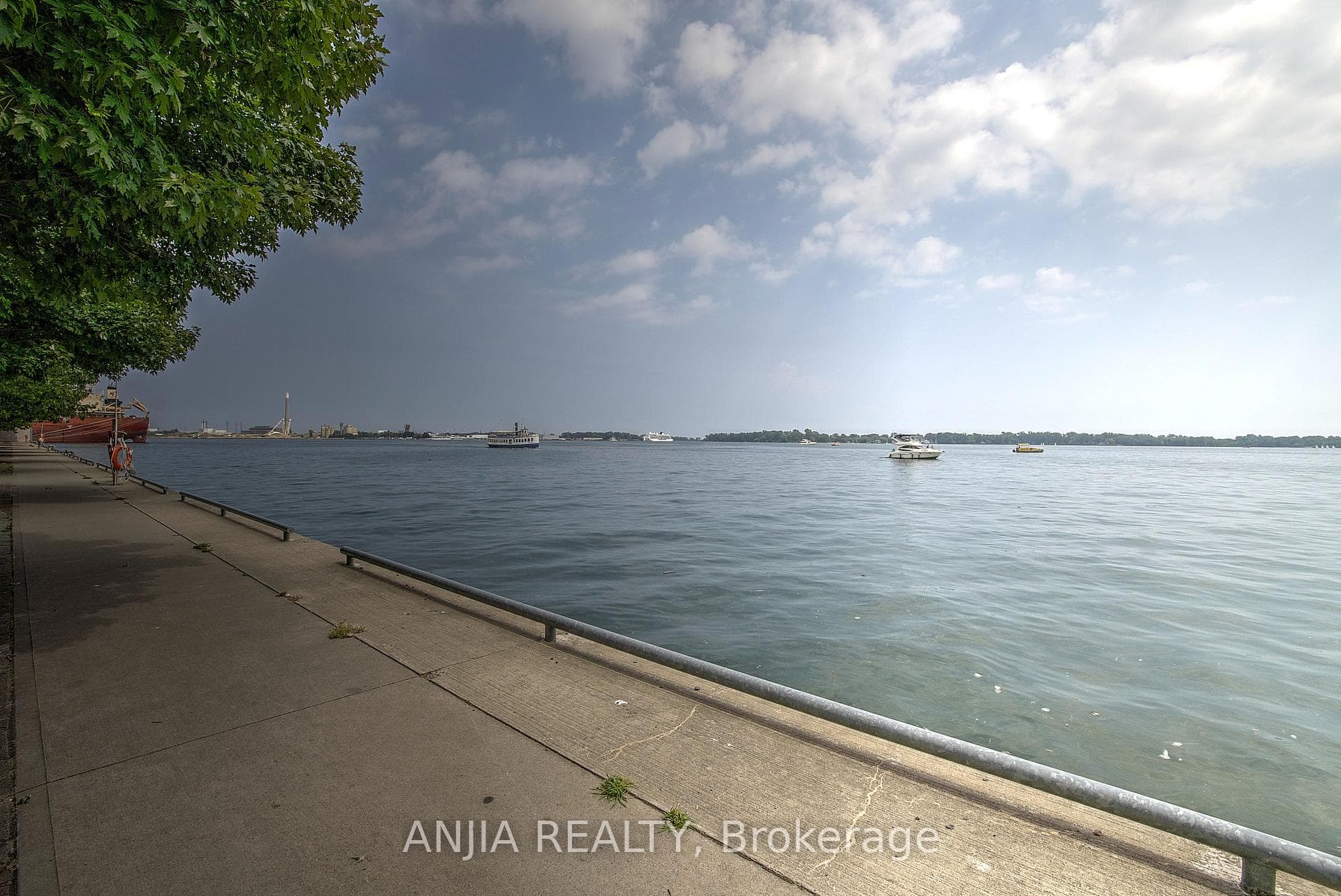 29 Queens Quay Unit ph1209 photo 17