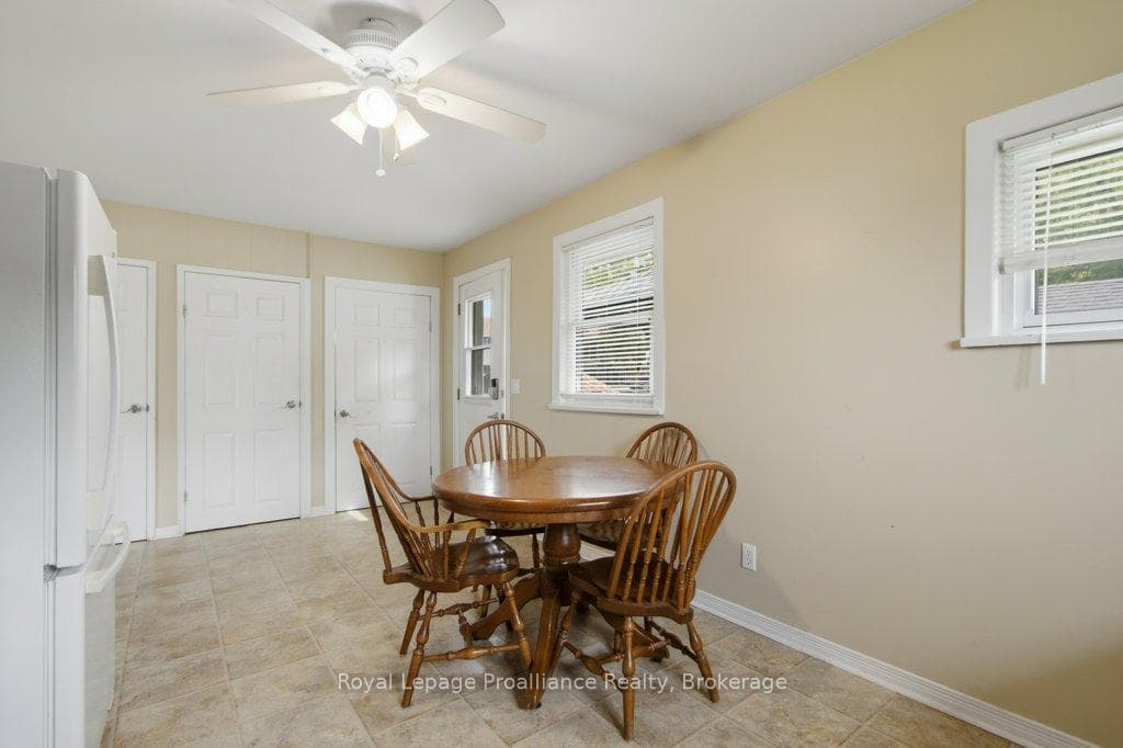 395 Sidney Street photo 11