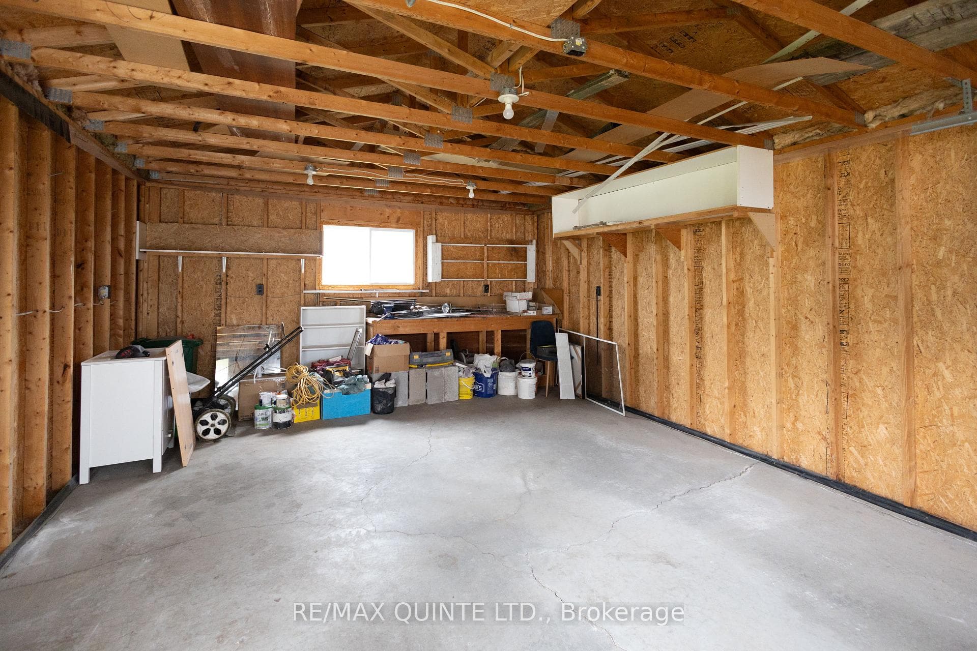 303 Herchimer Avenue photo 35