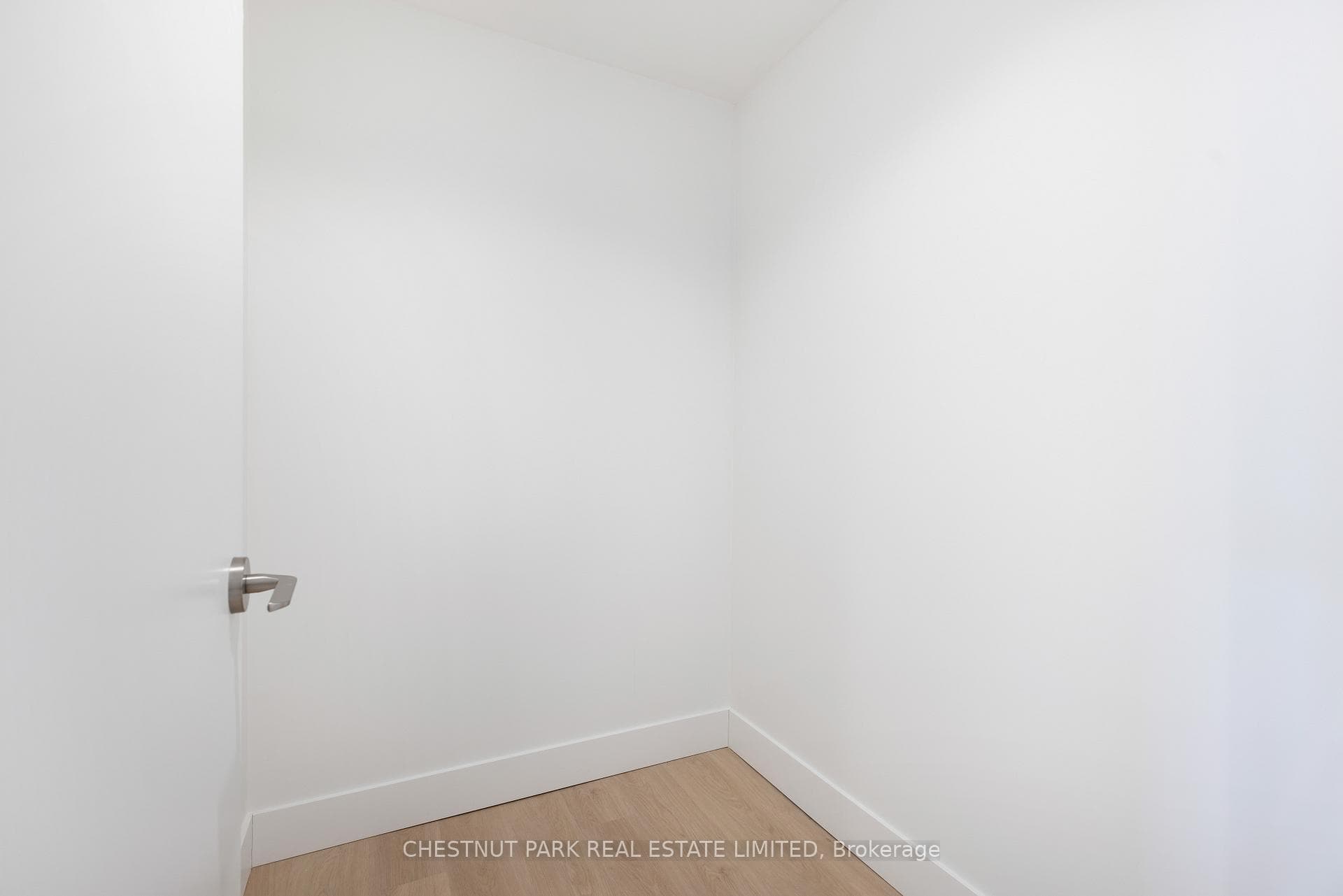 1414 Bayview Avenue Unit 202 photo 29