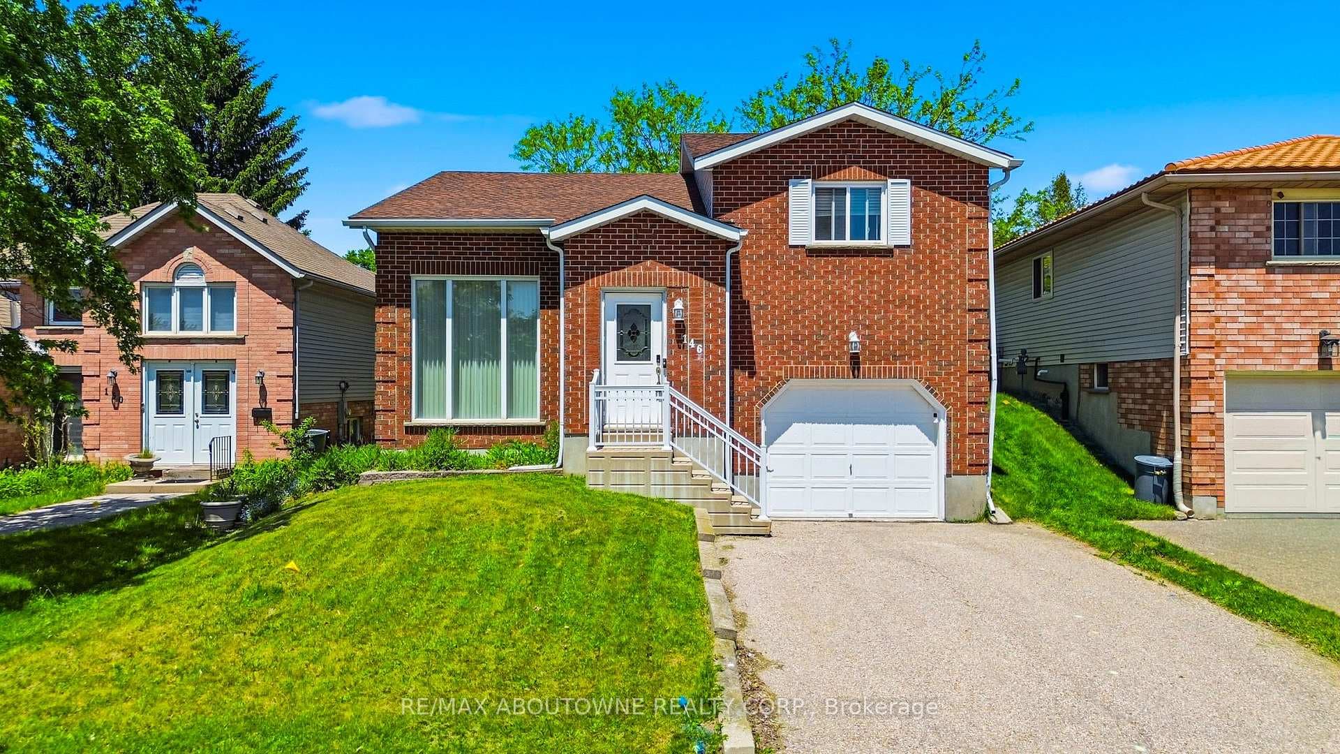 146 Bankside Drive Unit Upper photo 1