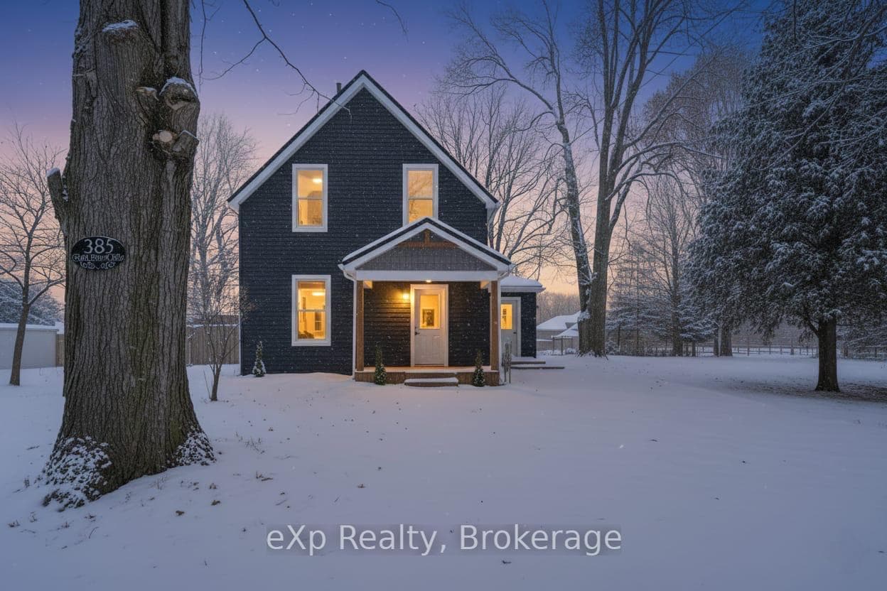 385 Elm Street photo 2